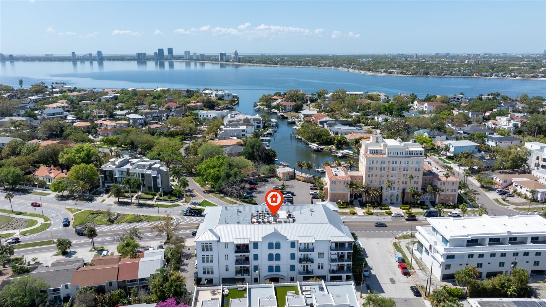 91 DAVIS BOULEVARD 201