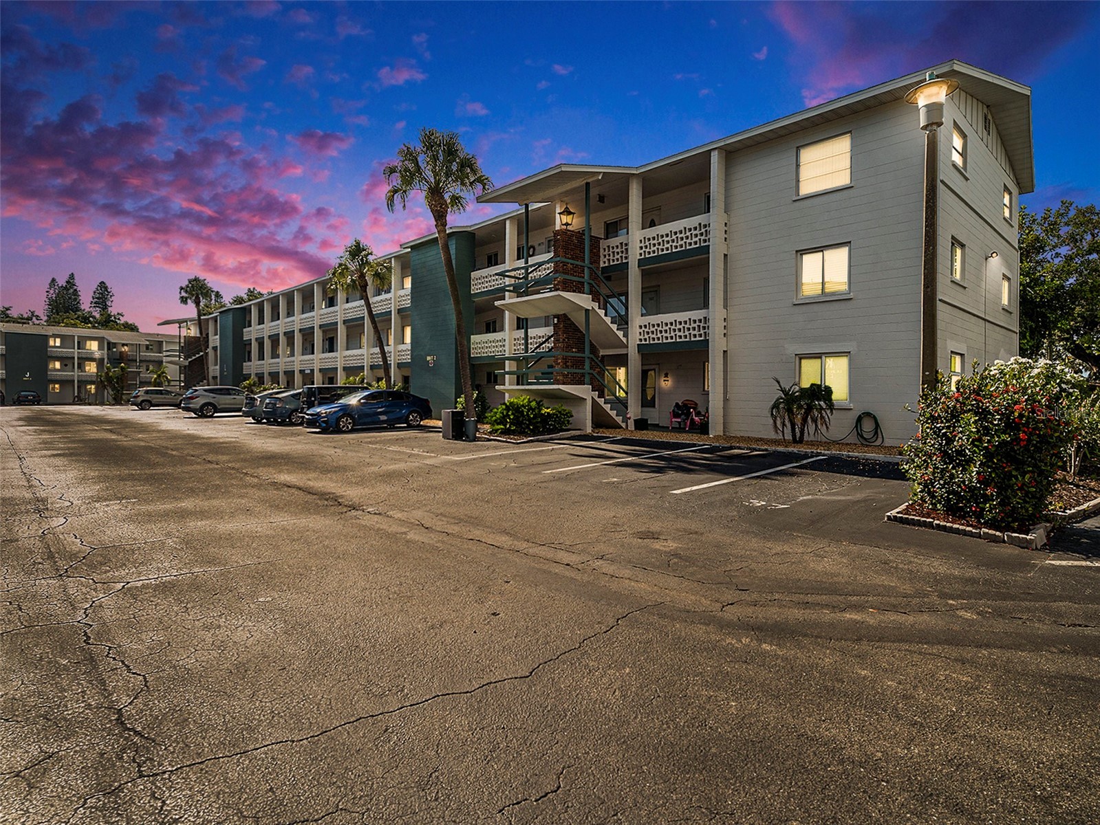 1859 RESTFUL DRIVE L26