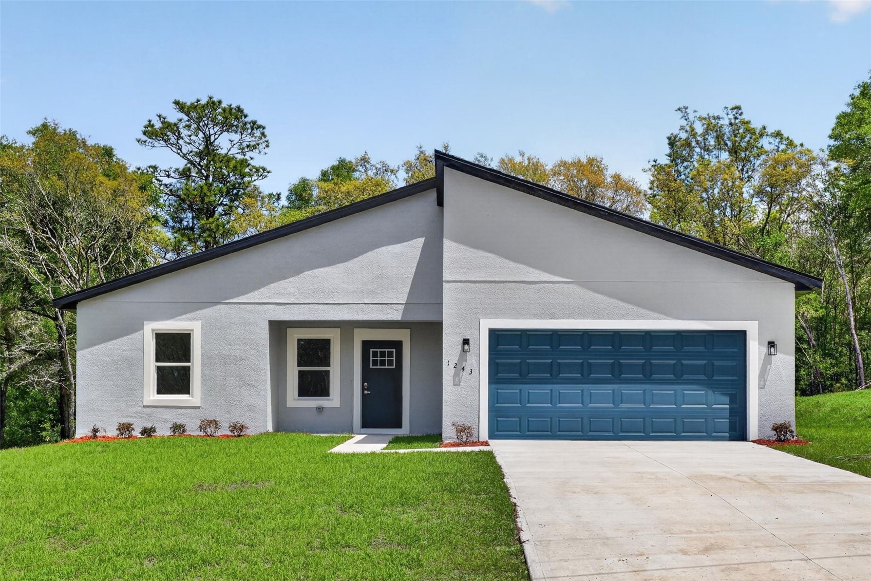 1243 W SHADY LANE