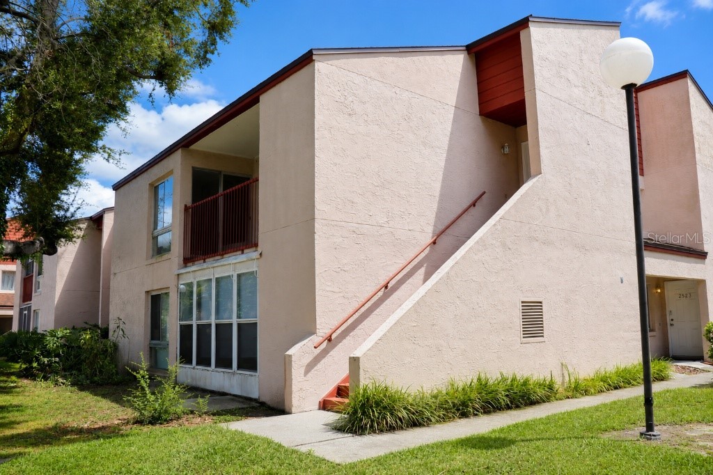 2527 CITRUS CLUB LANE 3904