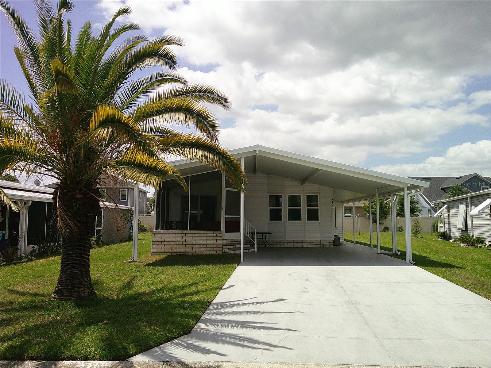 3205 HICKORY DRIVE