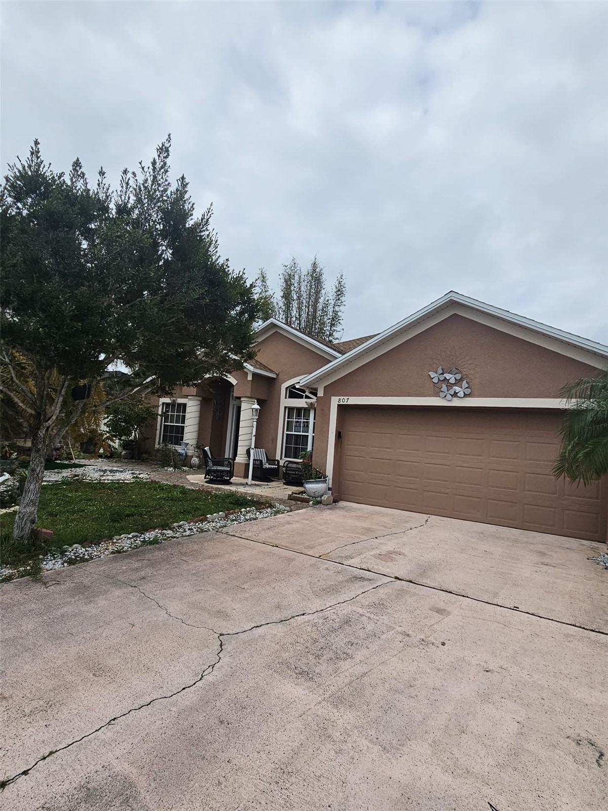 807 MASSY COURT