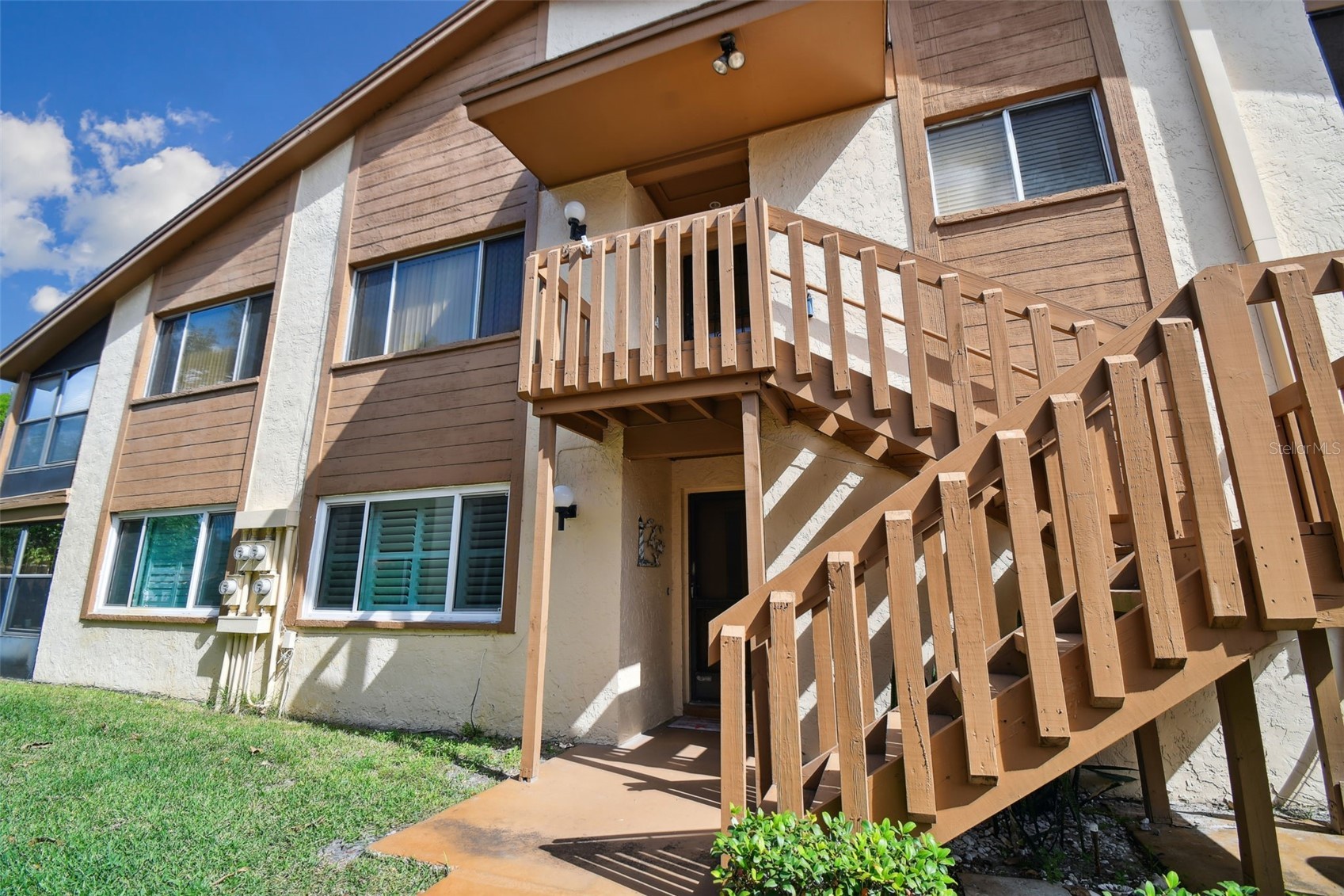 4028 DAVIT DRIVE 4028