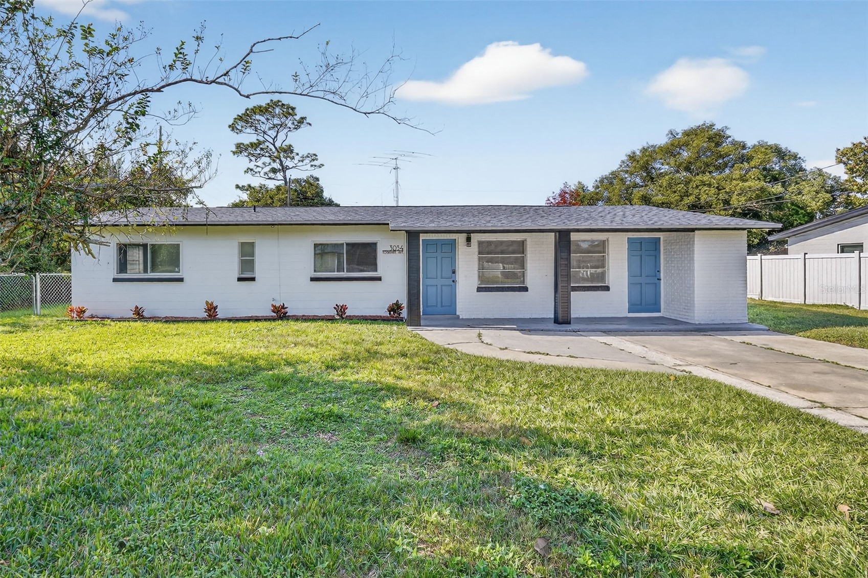 3034 TOURAINE AVENUE