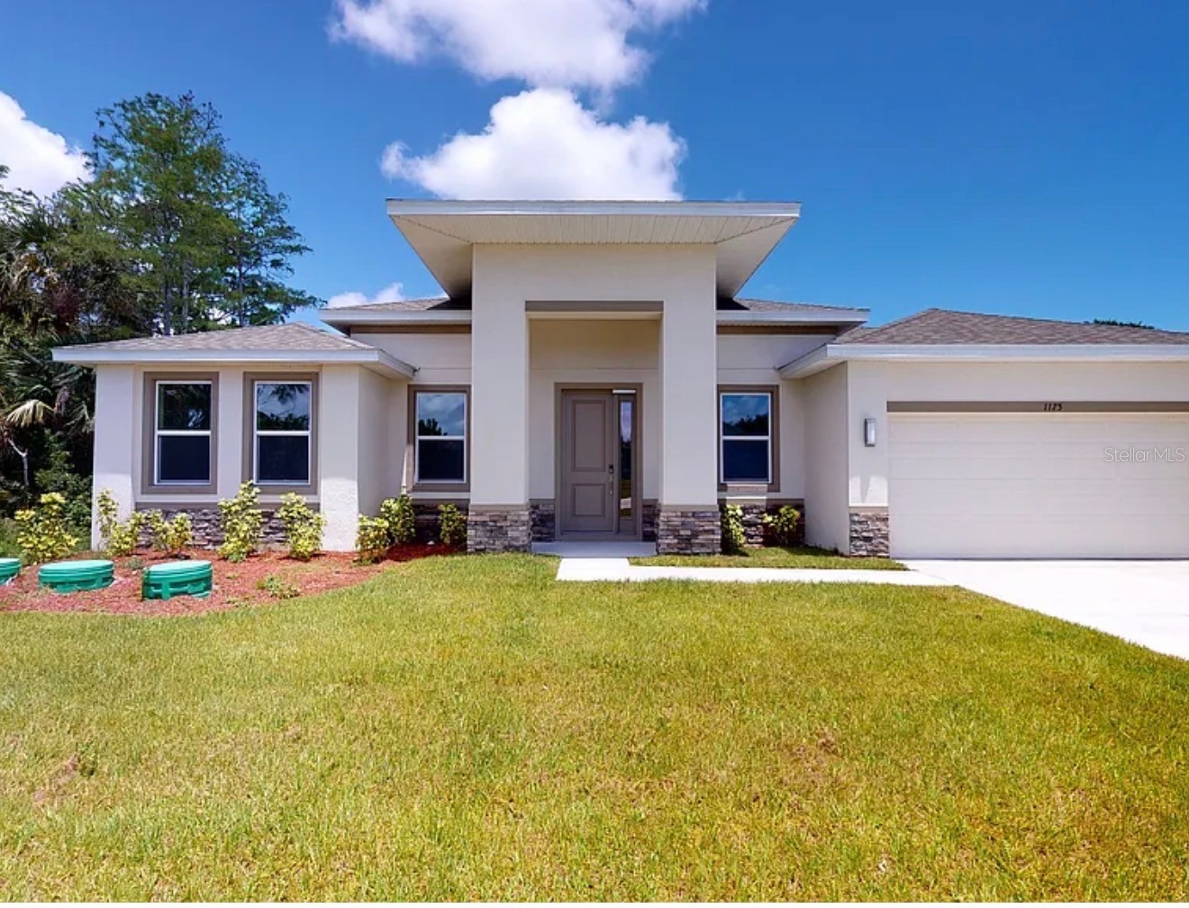 1057 PRESQUE ISLE DRIVE