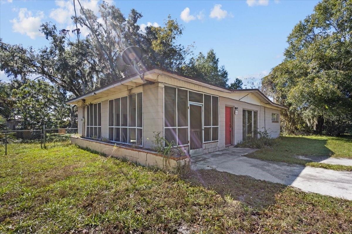 68 SE 12TH AVENUE