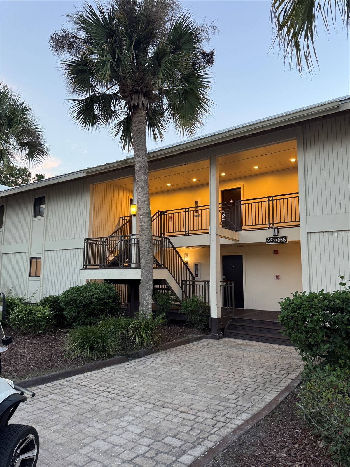 4782 FOX HUNT DRIVE D654