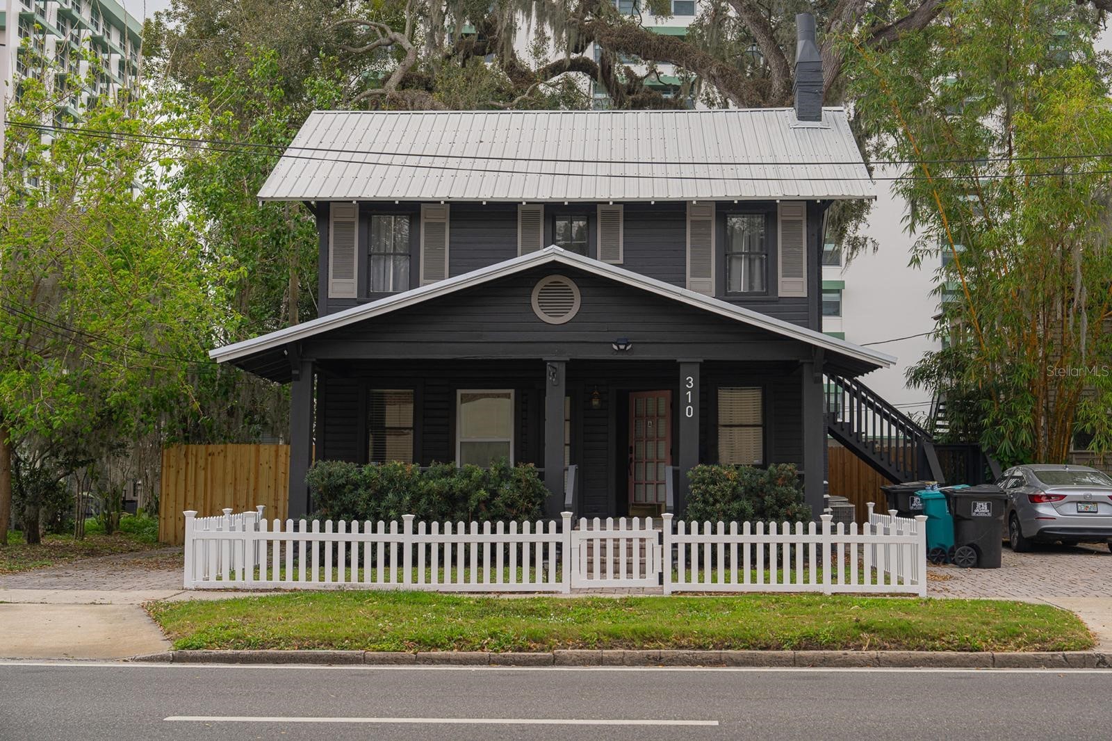 310 E ANDERSON STREET