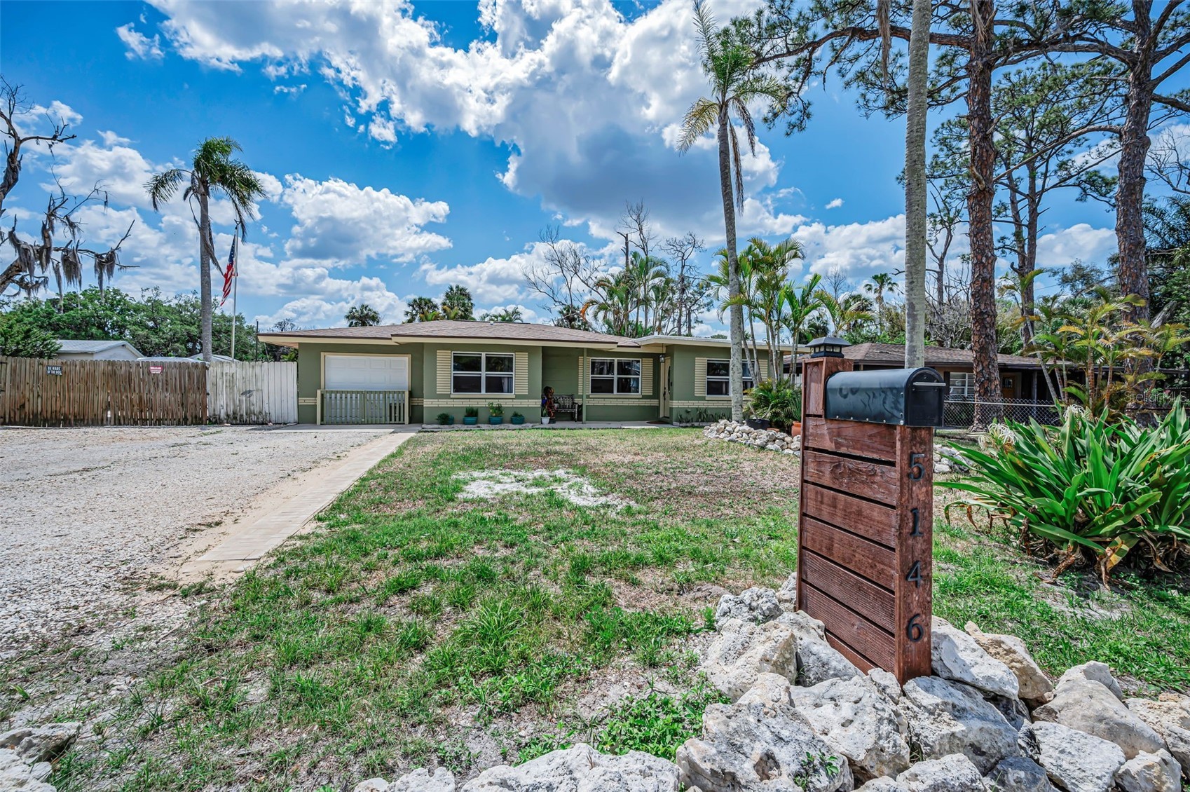5146 MALLETT DRIVE