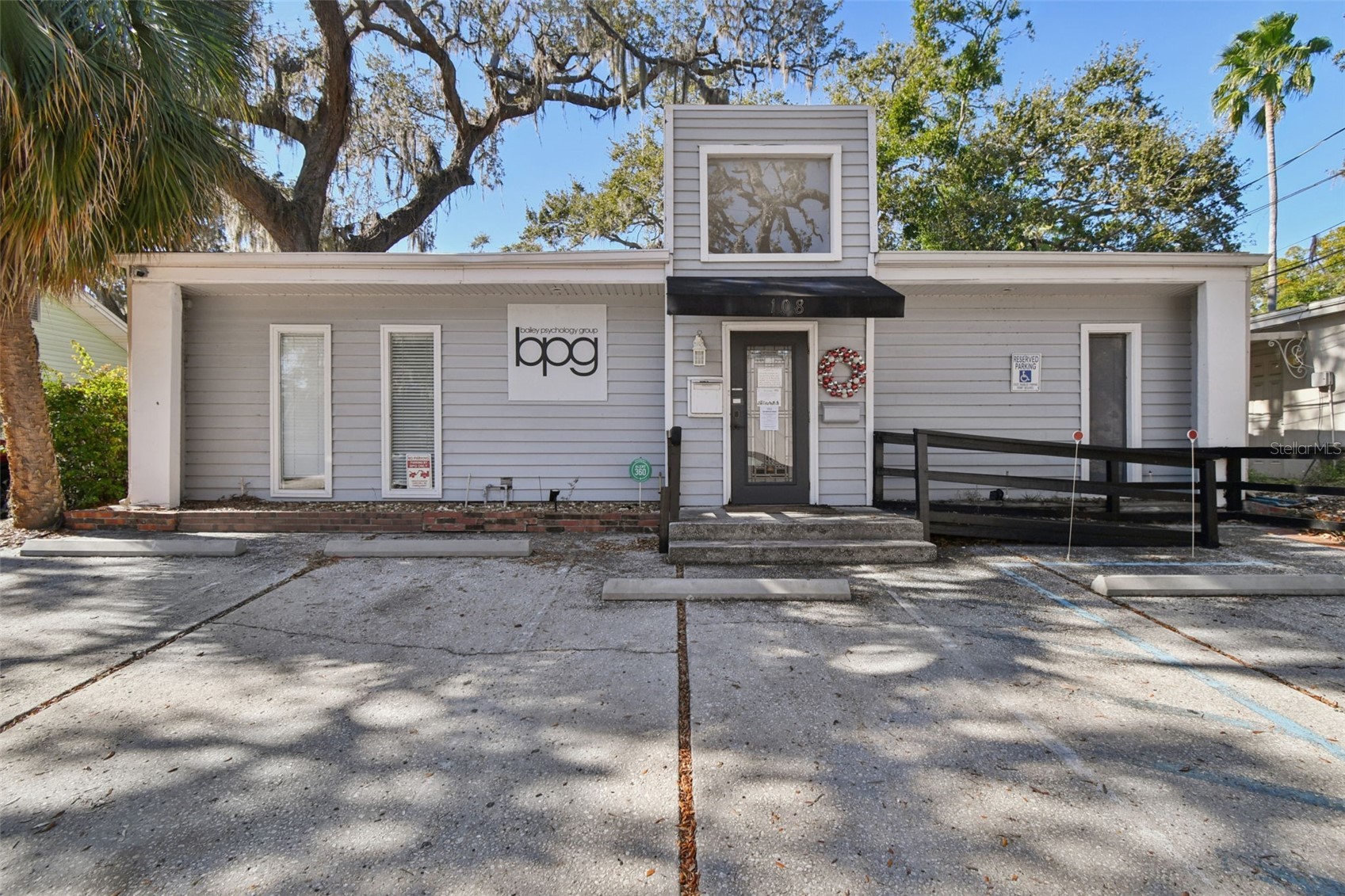 108 4TH AVENUE S