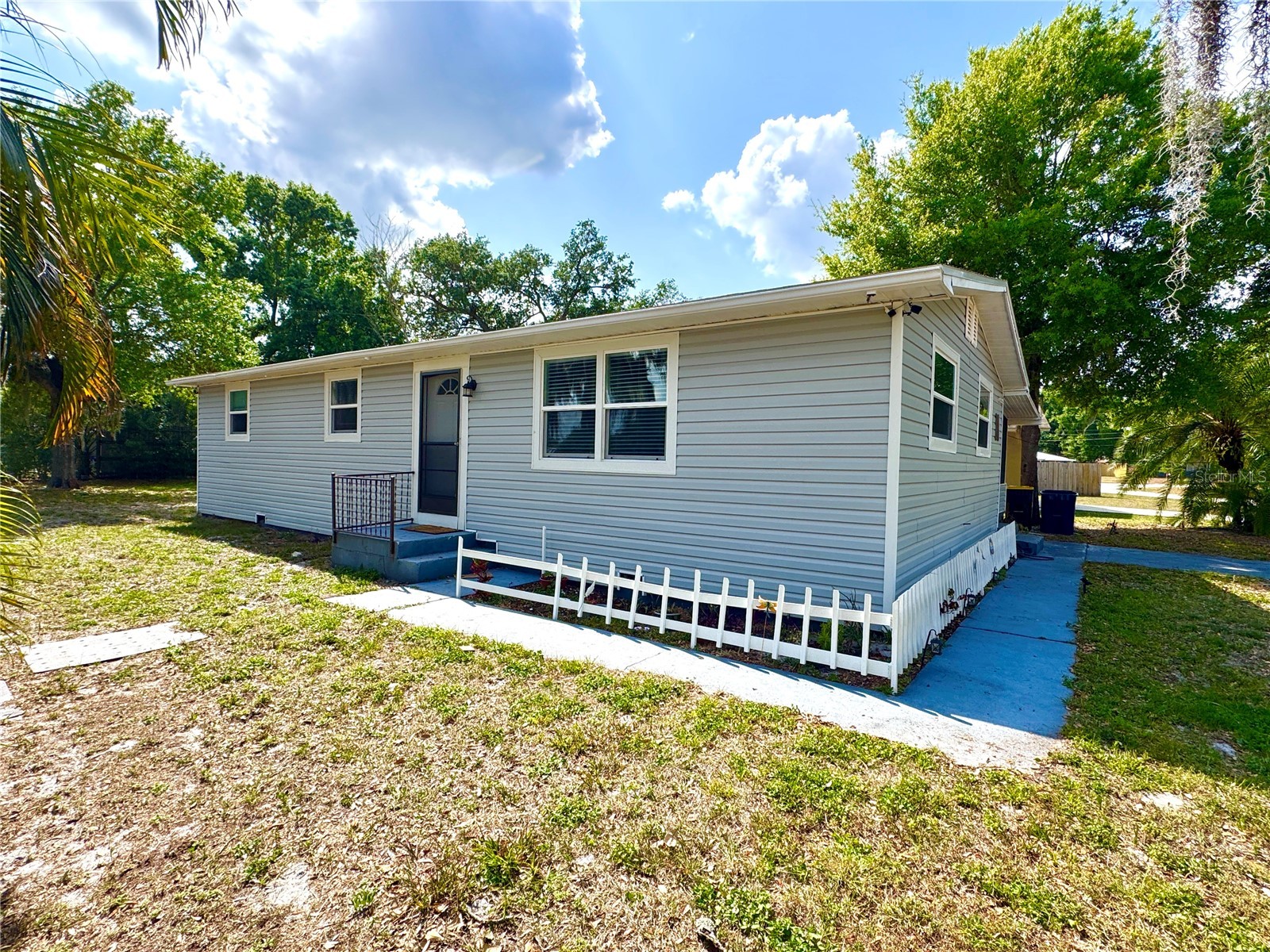 111 NE PALENCIA ROAD