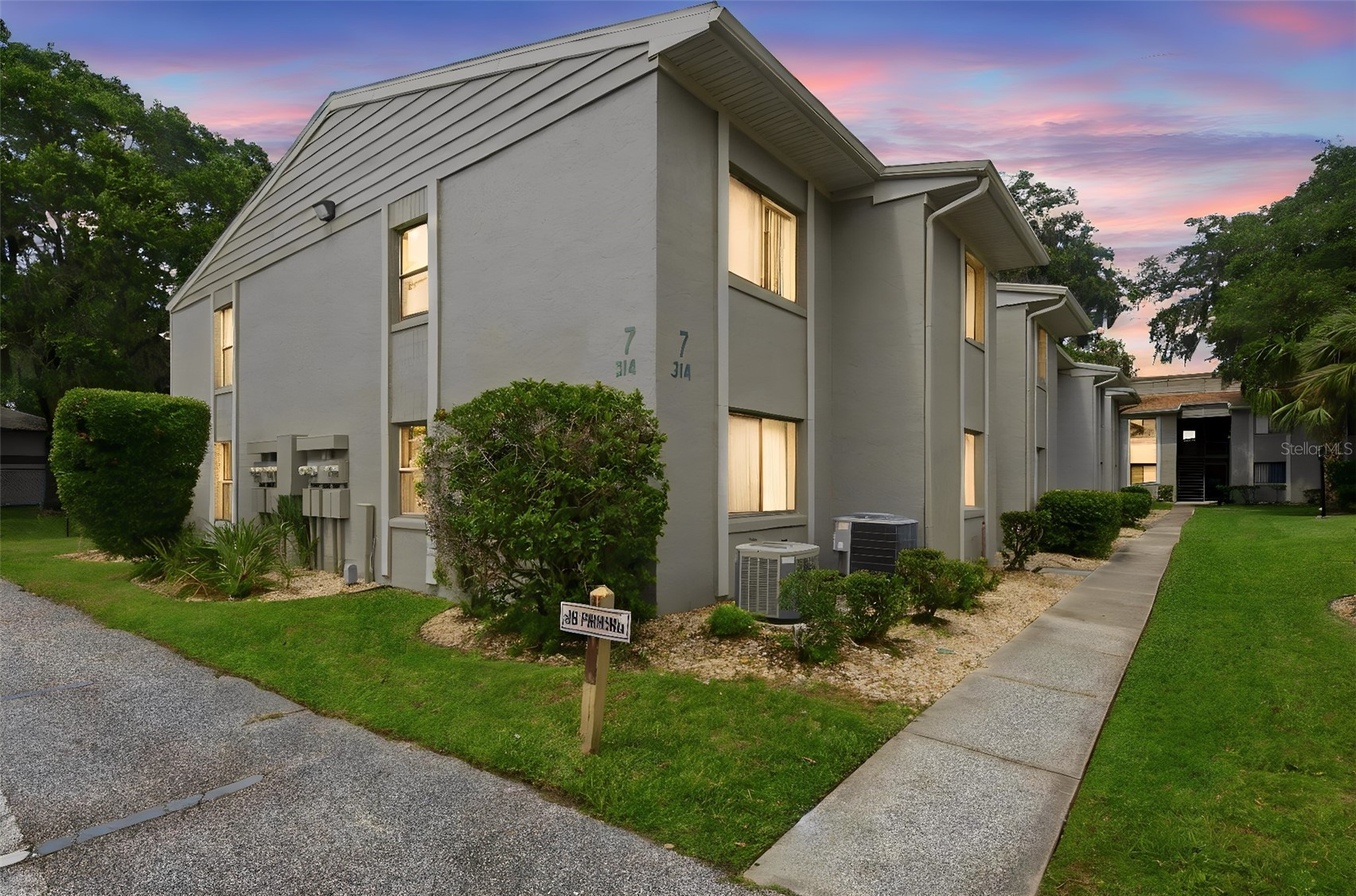 314 PALM COAST PARKWAY NE 202