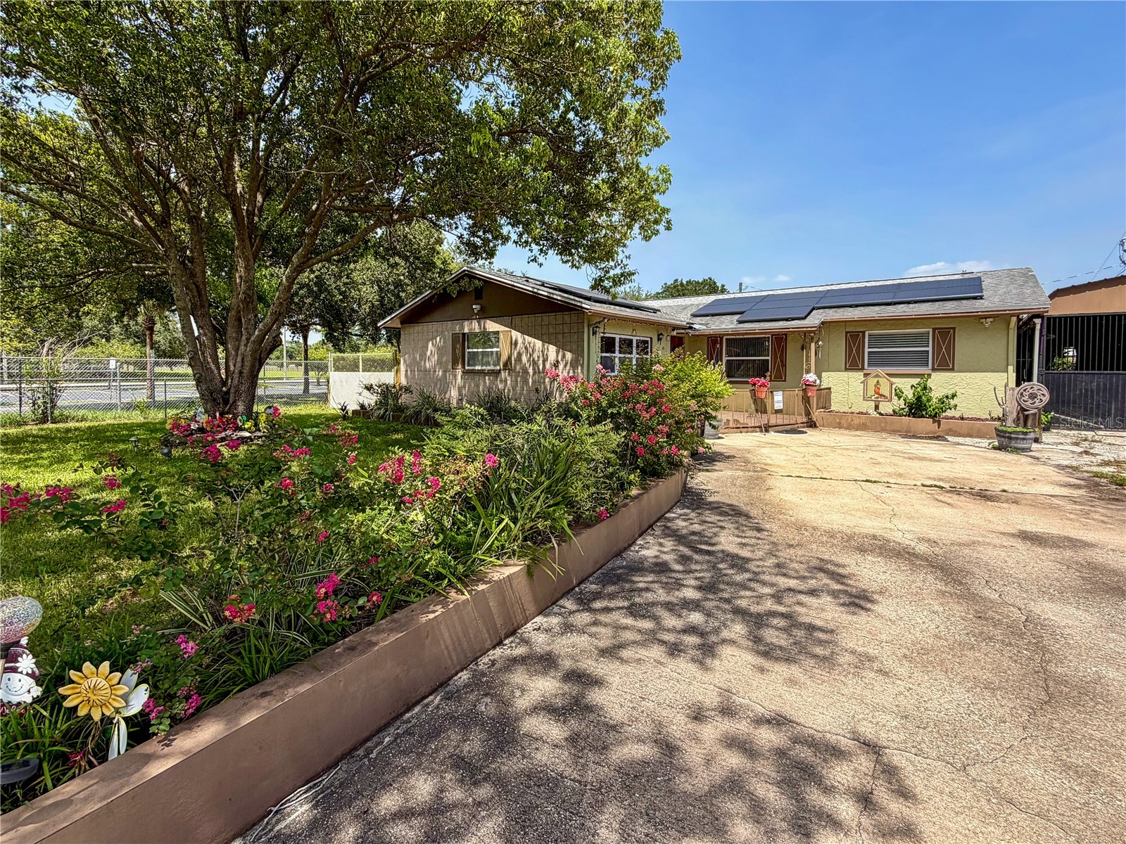 45 CASWELL DRIVE