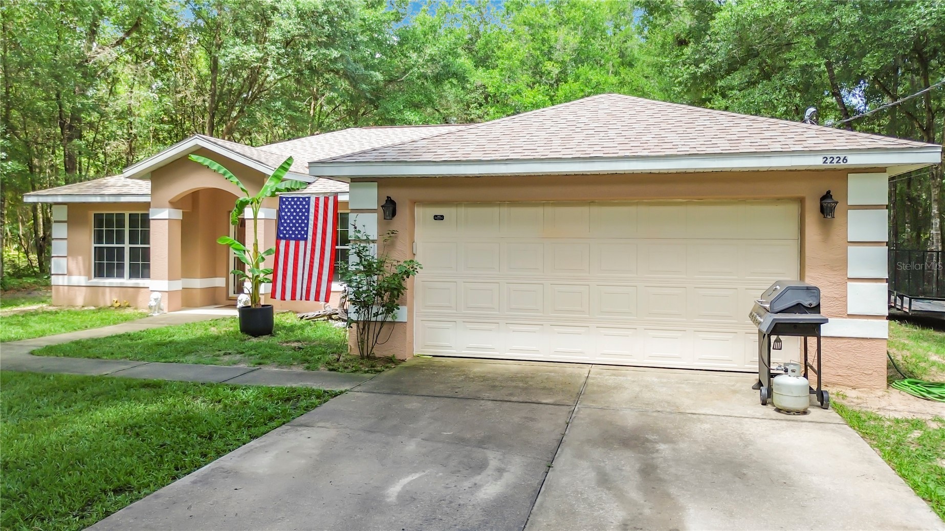 2226 SW ALGIERS COURT