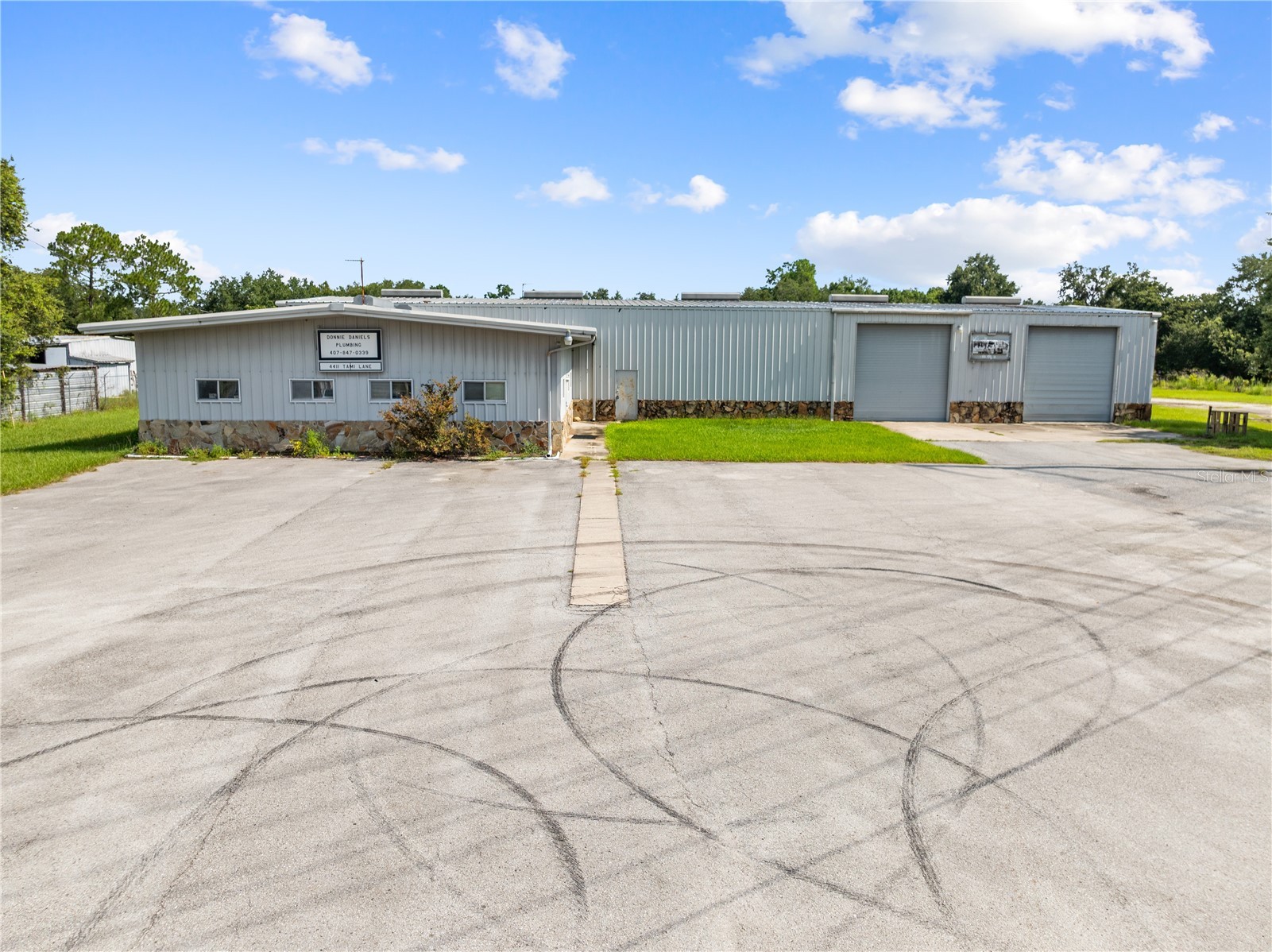 4411 TAMI LANE