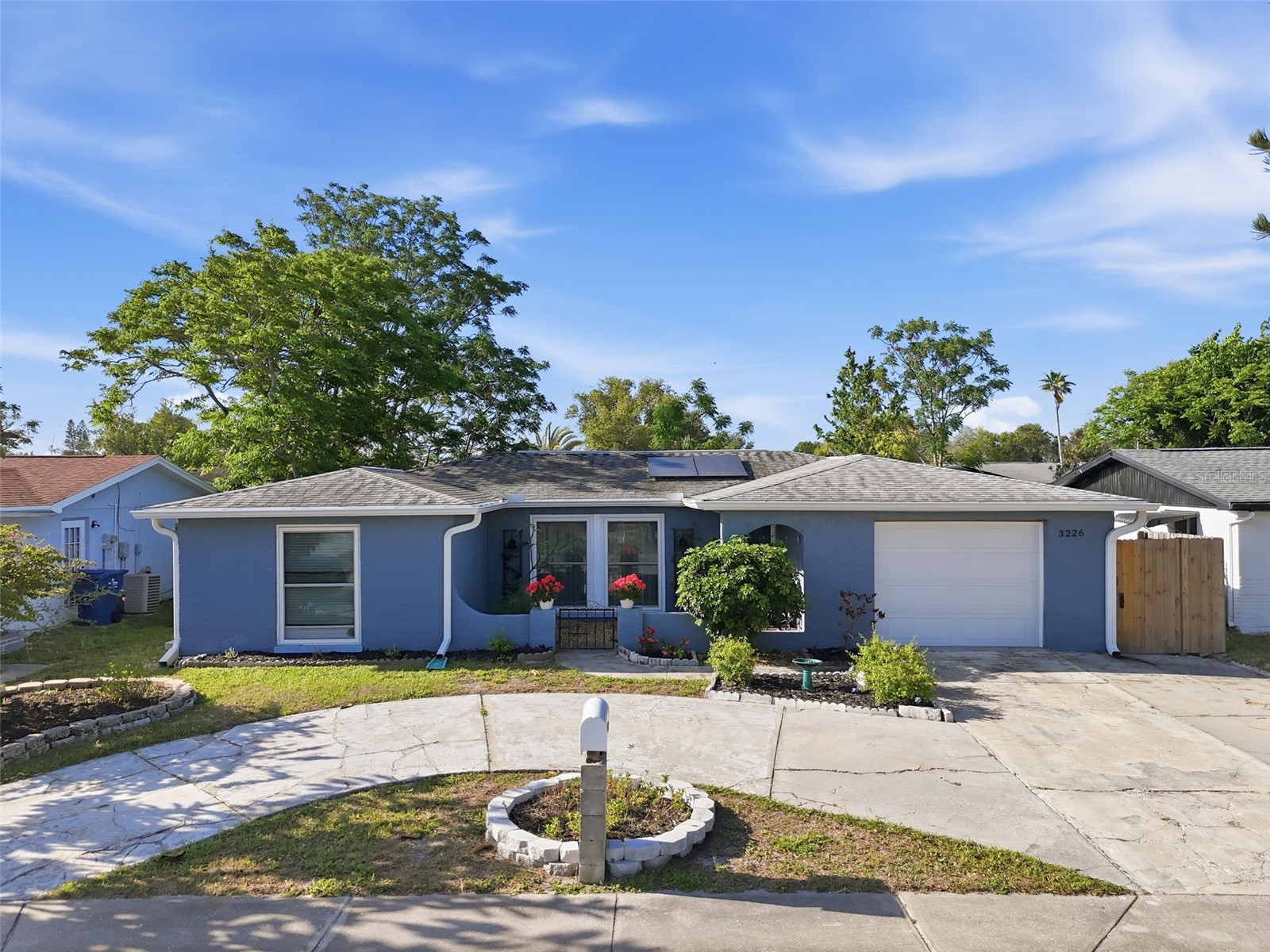 3226 FAIRMOUNT DRIVE