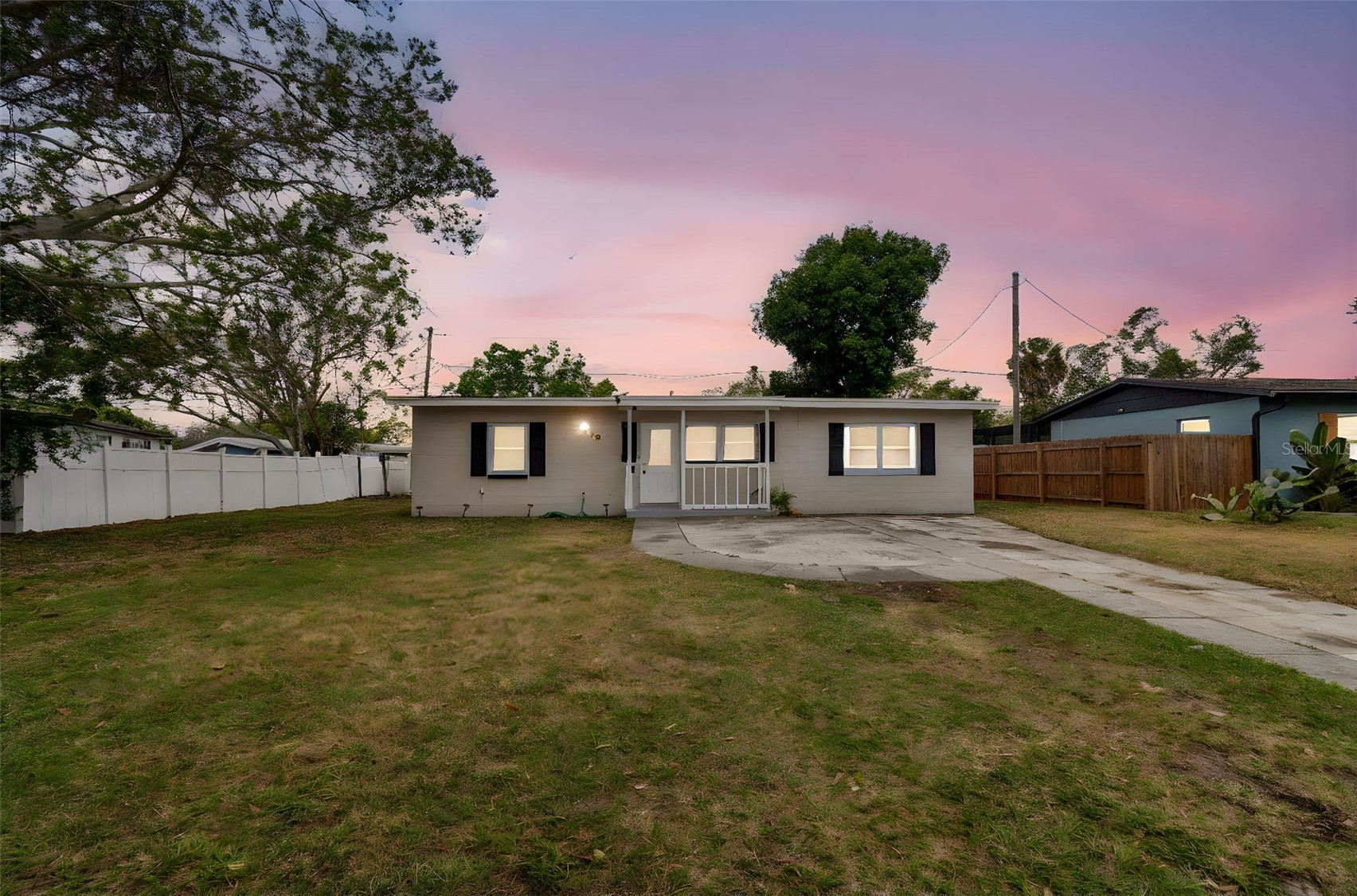 4479 PORPOISE DRIVE SE