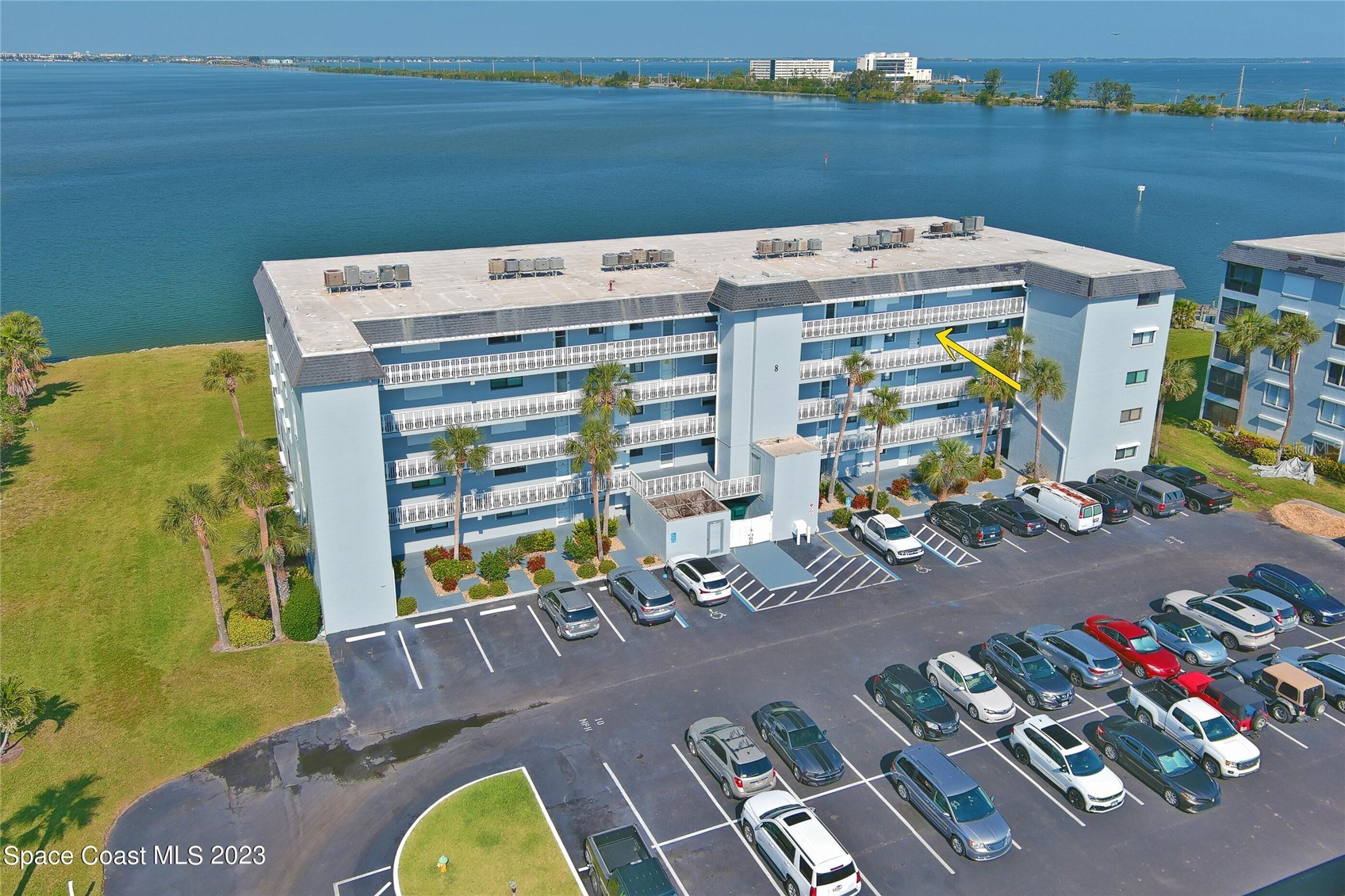 3799 S BANANA RIVER BOULEVARD 823