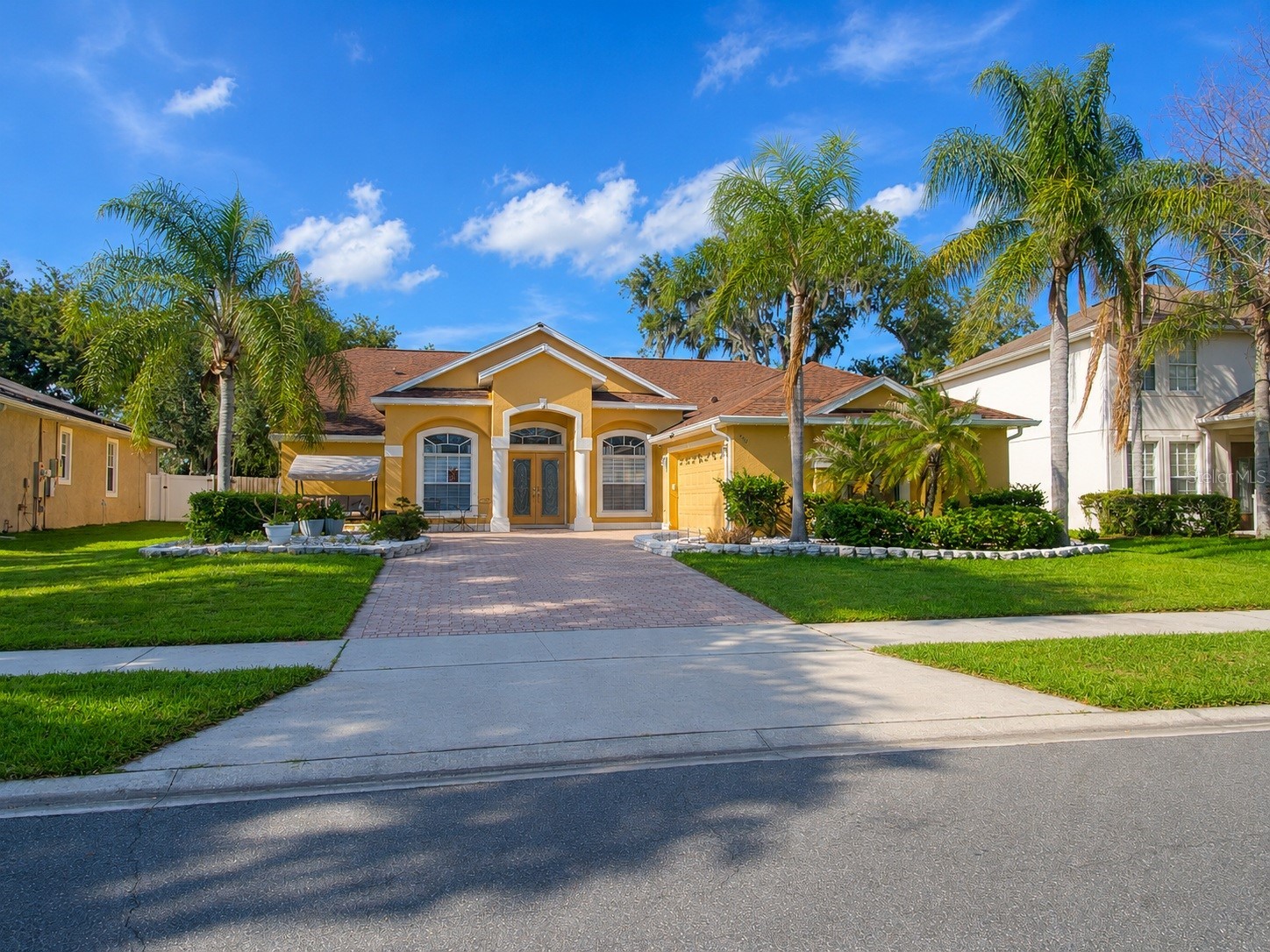 2651 RAMBLING OAKS WAY