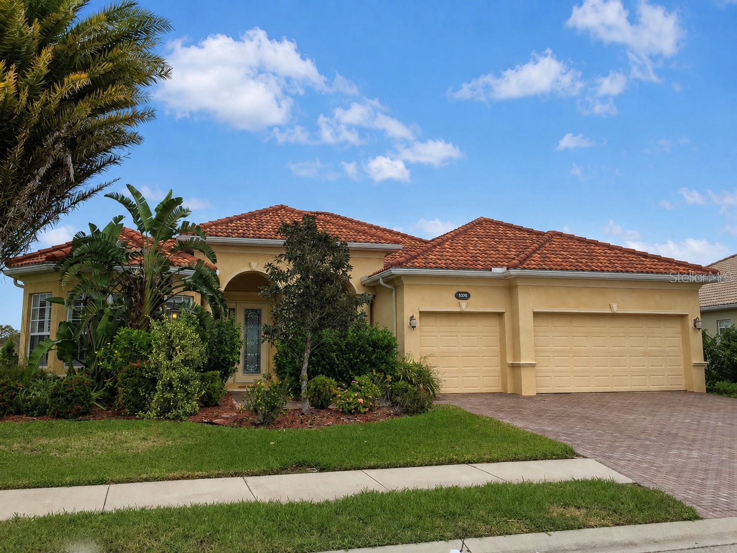 5570 ROCK DOVE DRIVE