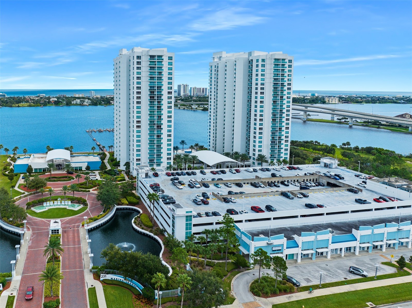 231 RIVERSIDE DRIVE 1106-1