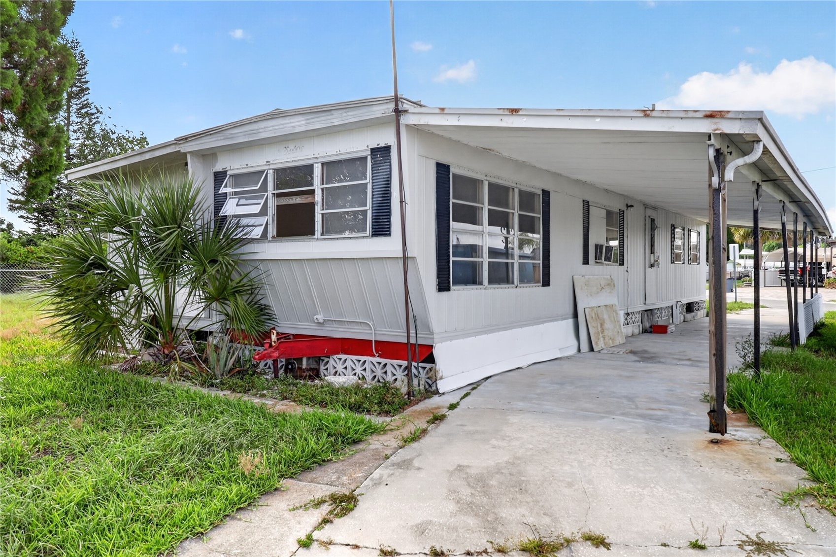 6639 TOWER DRIVE