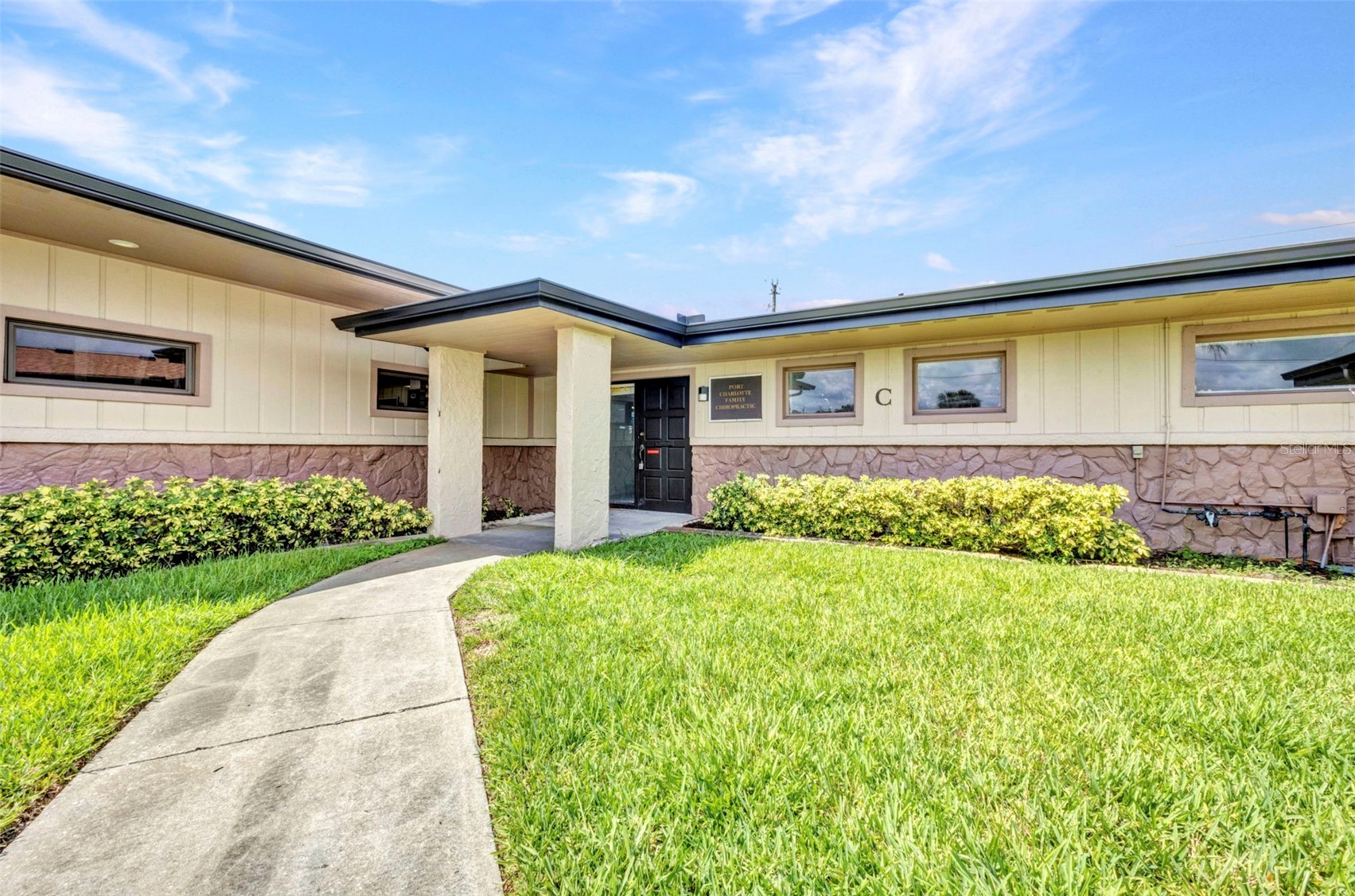 3443 TAMIAMI TRAIL C