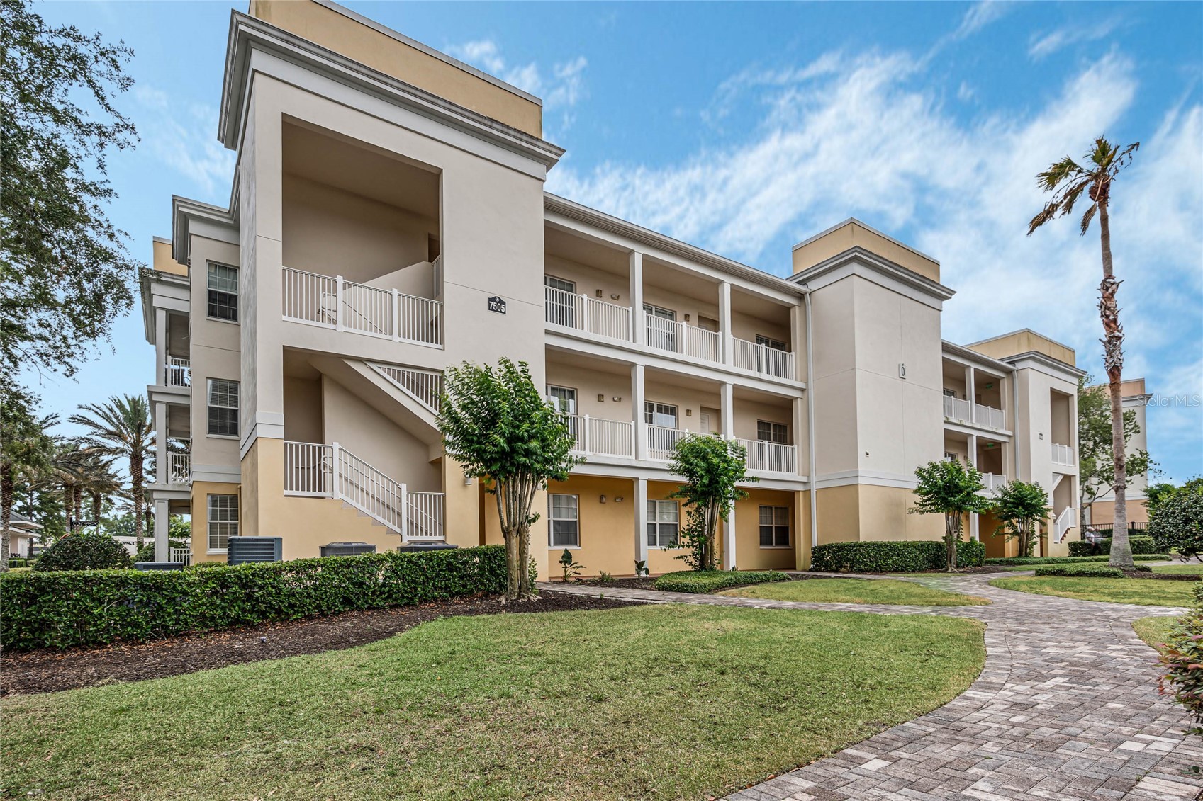 7505 MOURNING DOVE CIRCLE 303