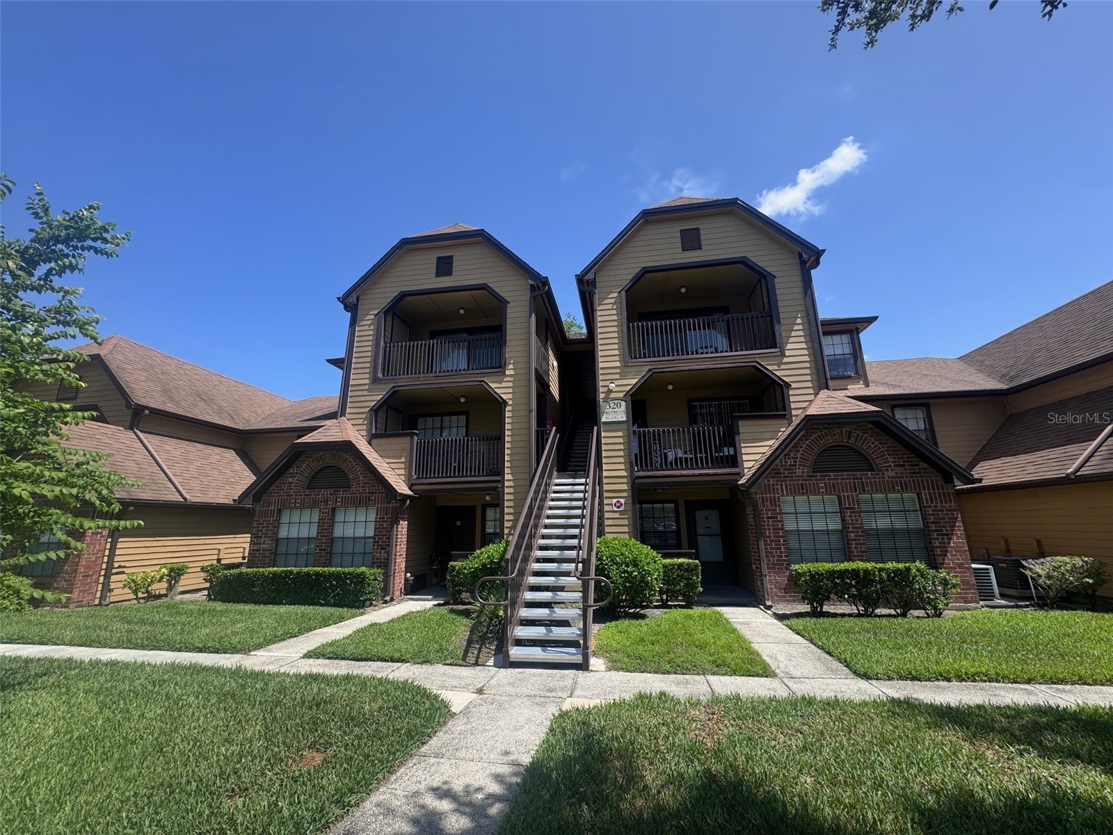 320 FORESTWAY CIRCLE 203