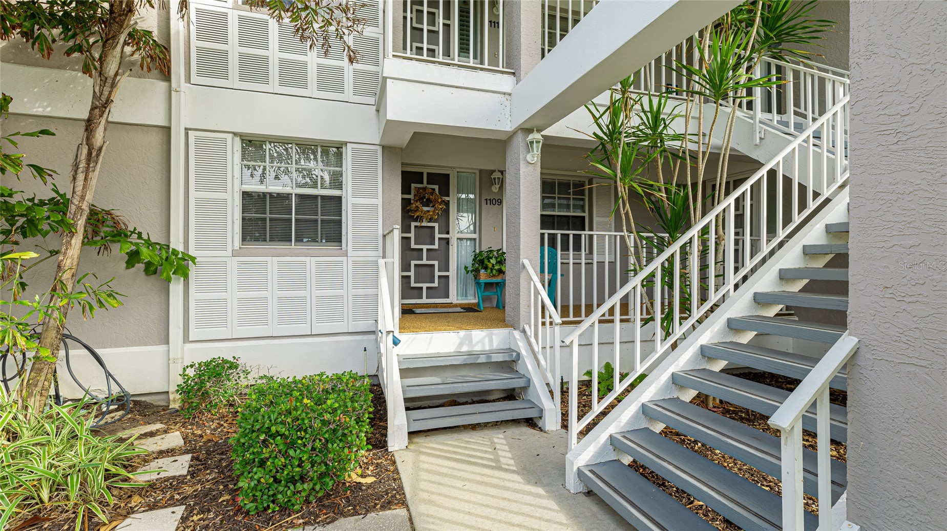 1109 EDGEWATER CIRCLE 1109
