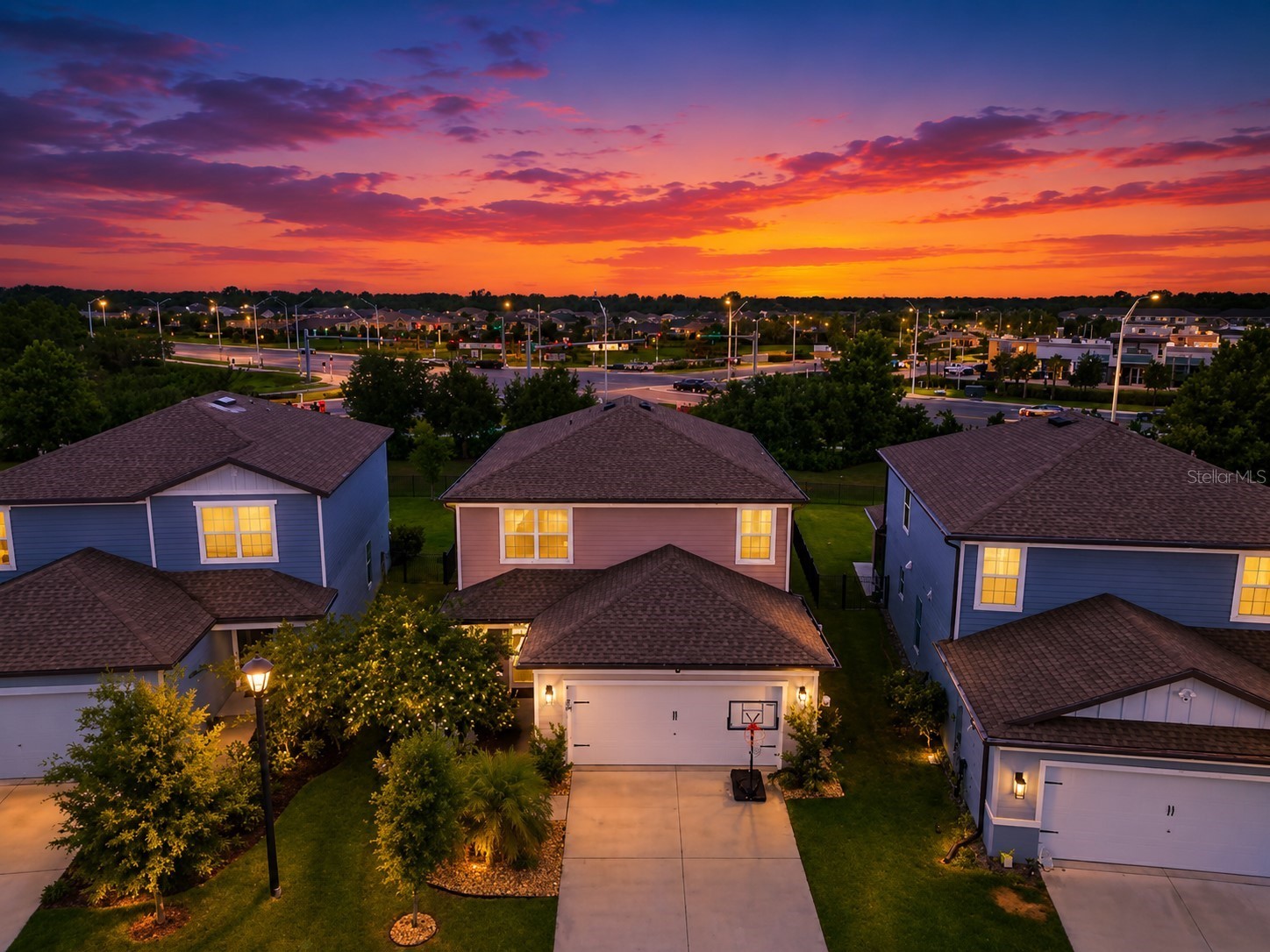9109 ROYAL RIVER CIRCLE