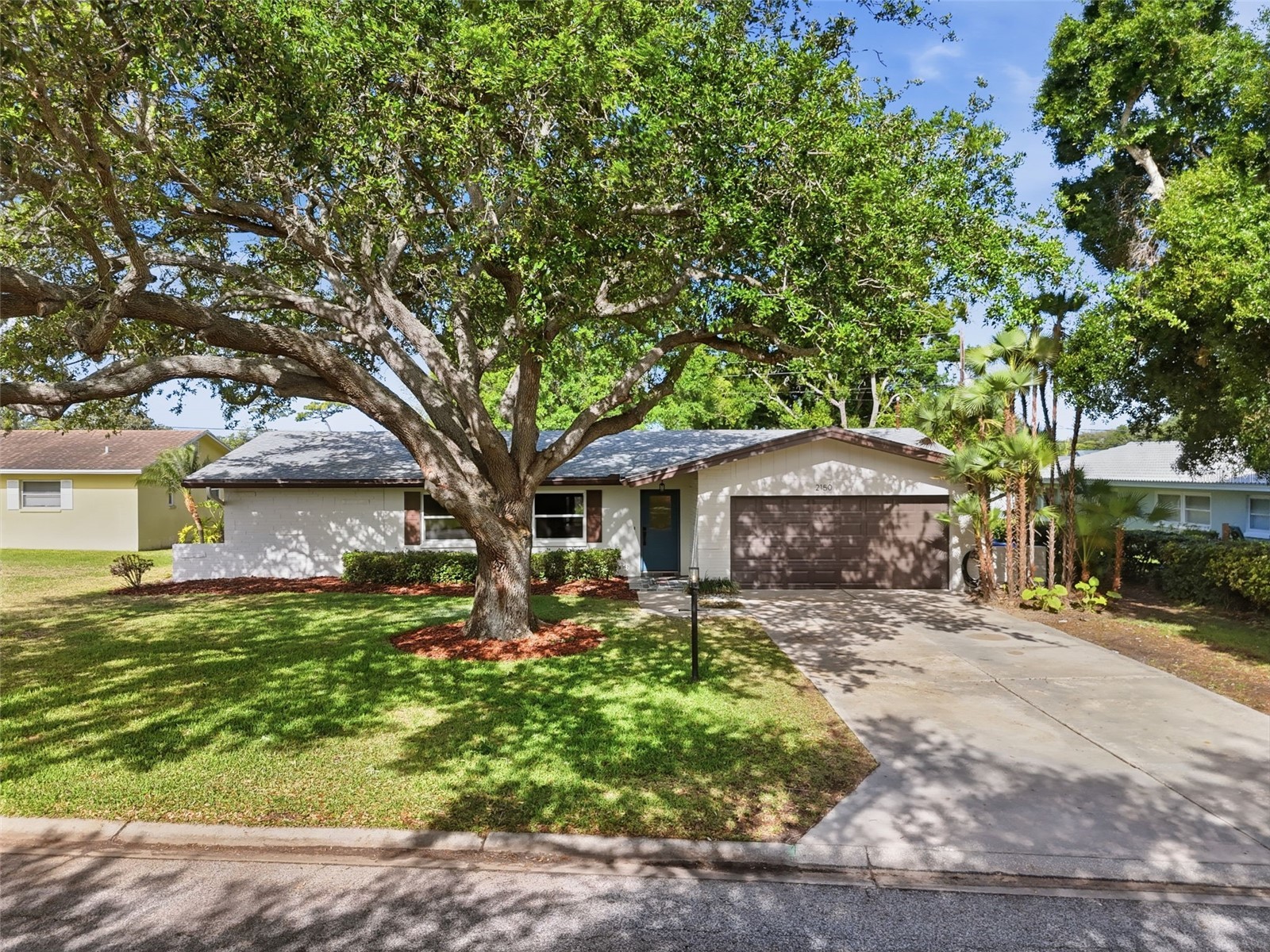 2150 SARAZEN DRIVE