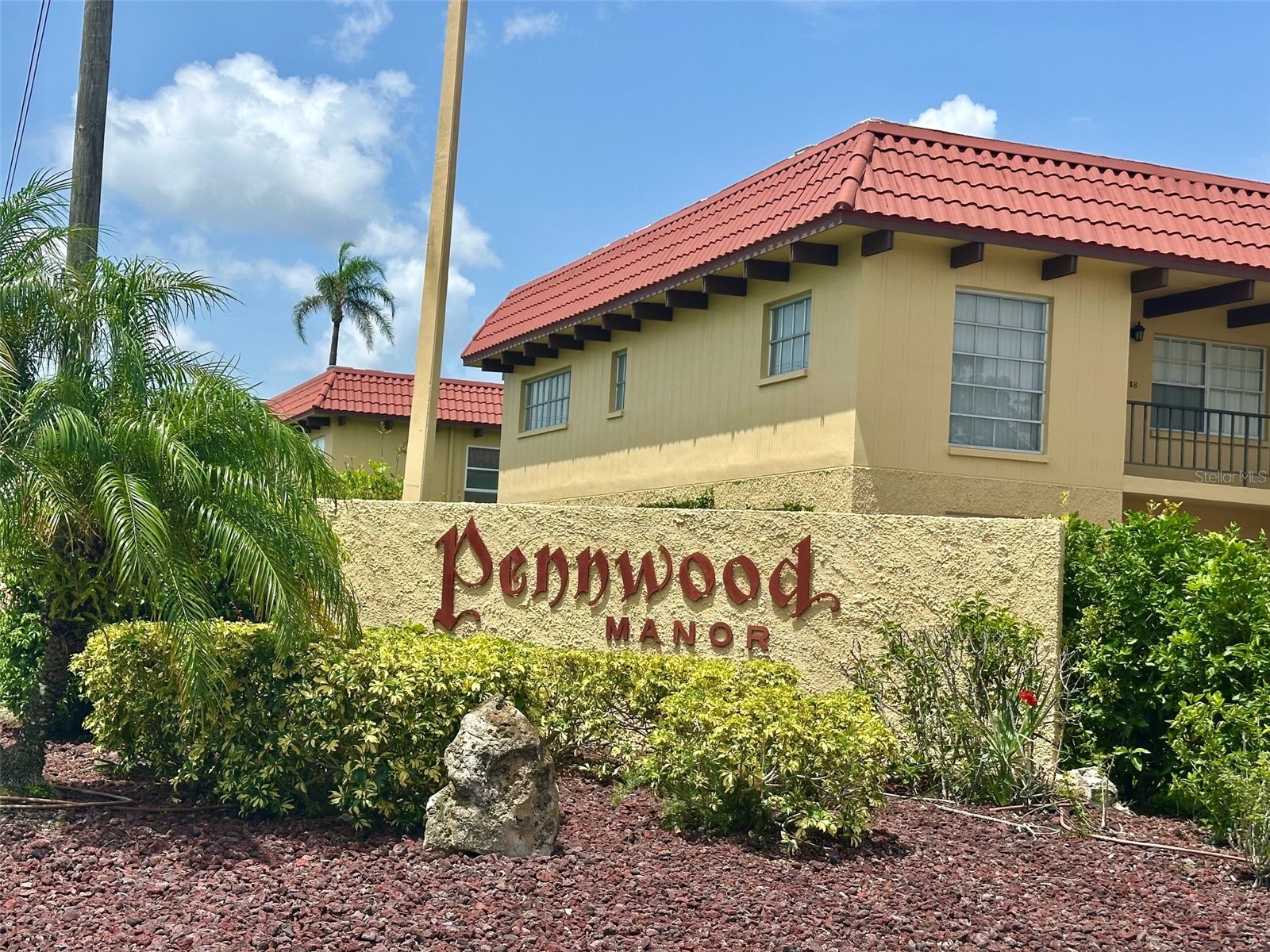1845 S HIGHLAND AVENUE 6-11