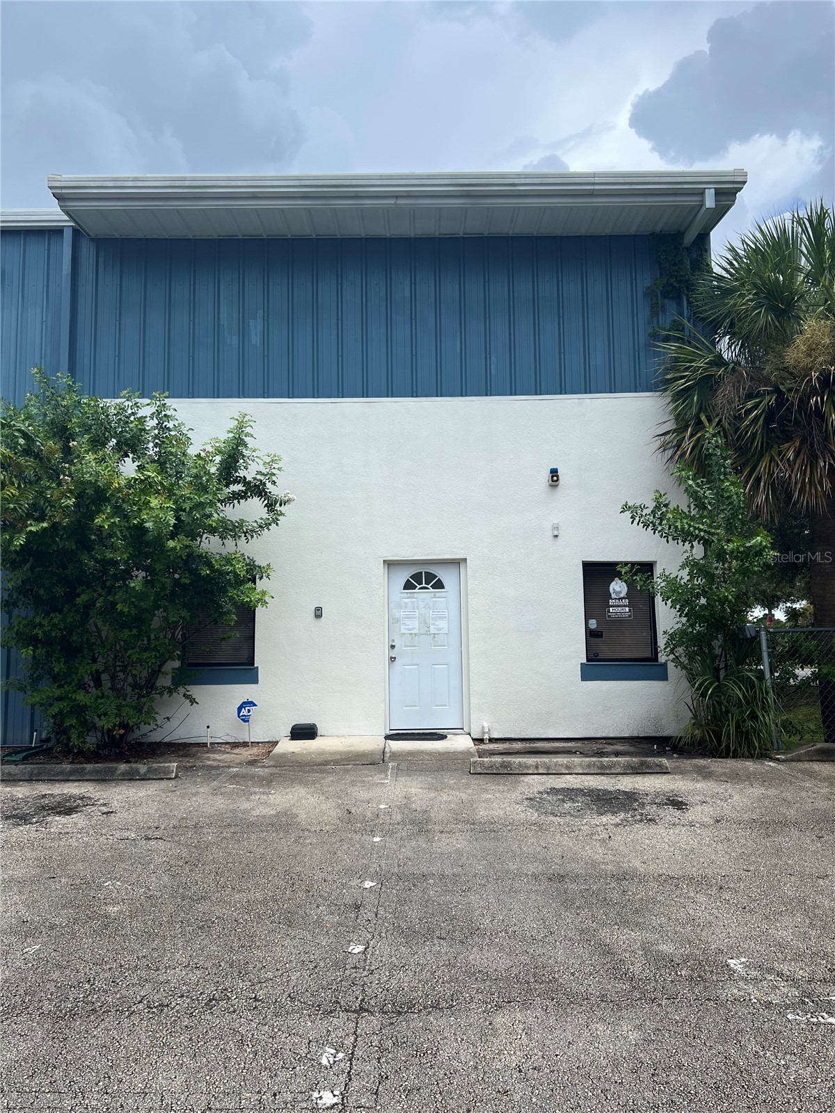 7216 CHANCERY 100