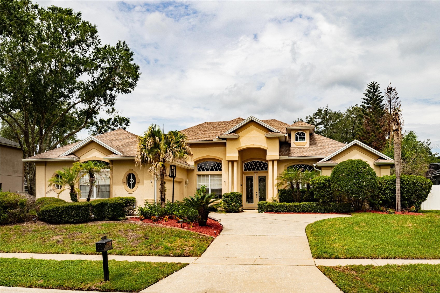 5695 POND PINE POINT
