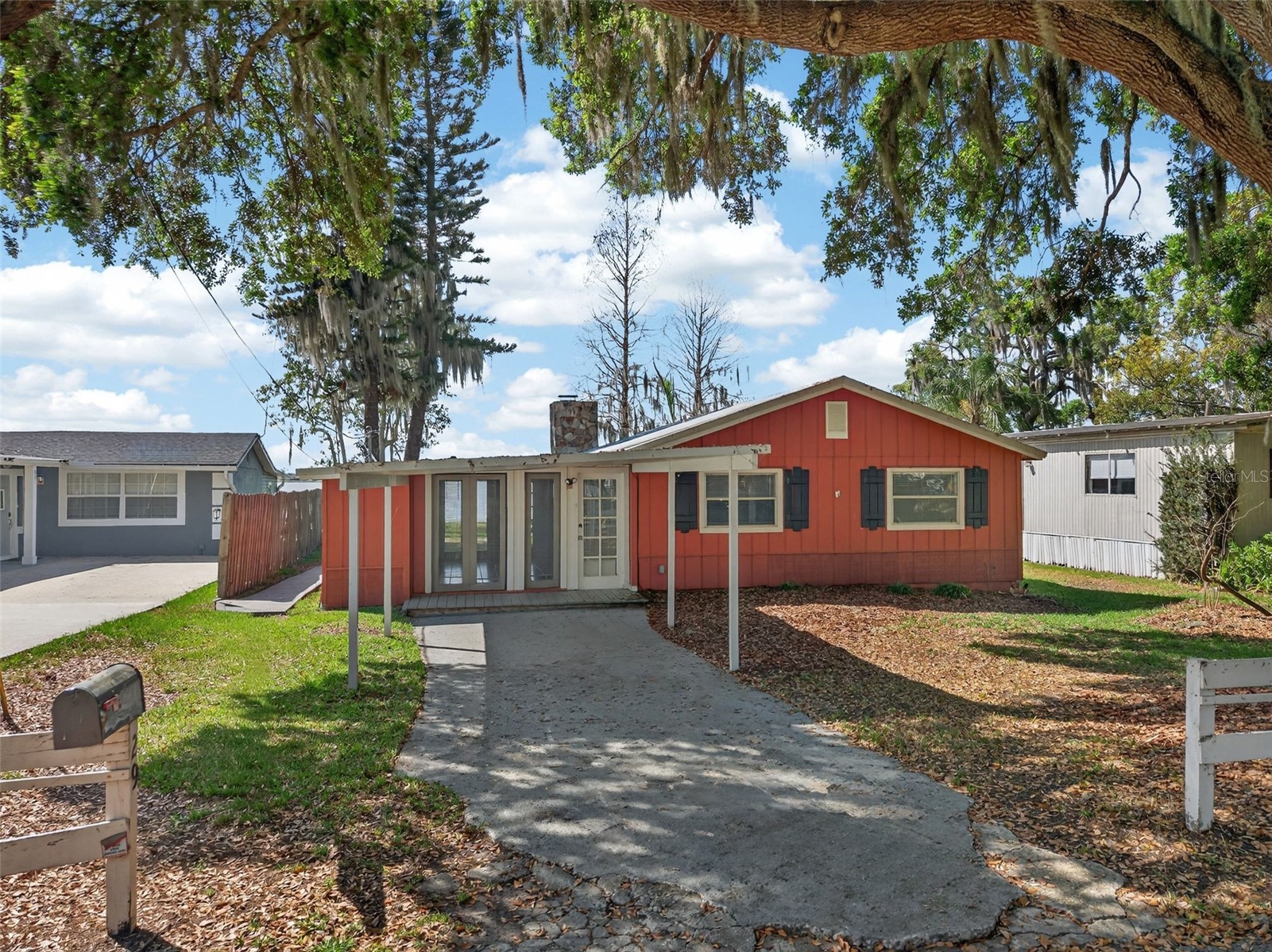 29 SUNSET CIRCLE