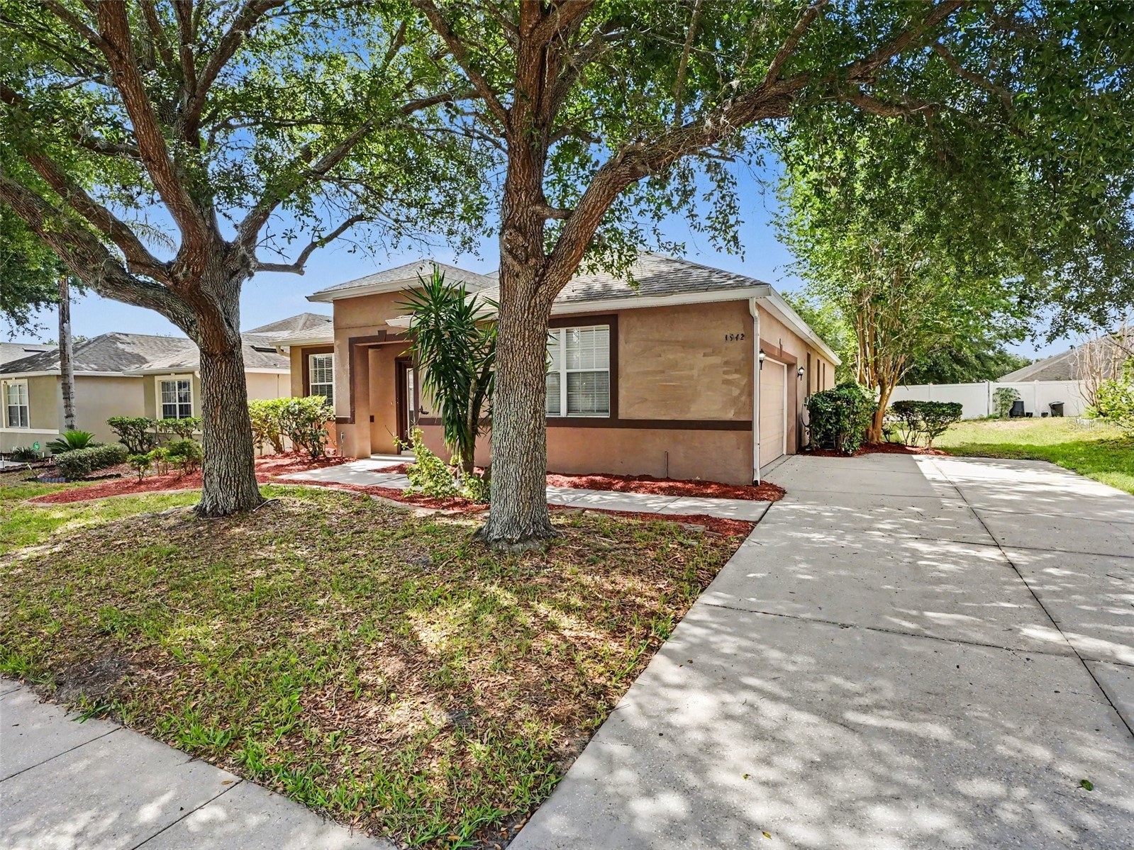 1942 BEARDSLEY DRIVE