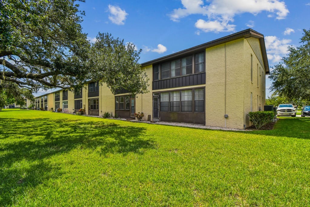 4829 ONYX LANE 101
