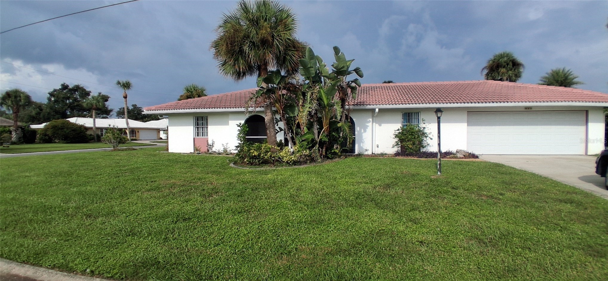 441 RUBENS DRIVE E