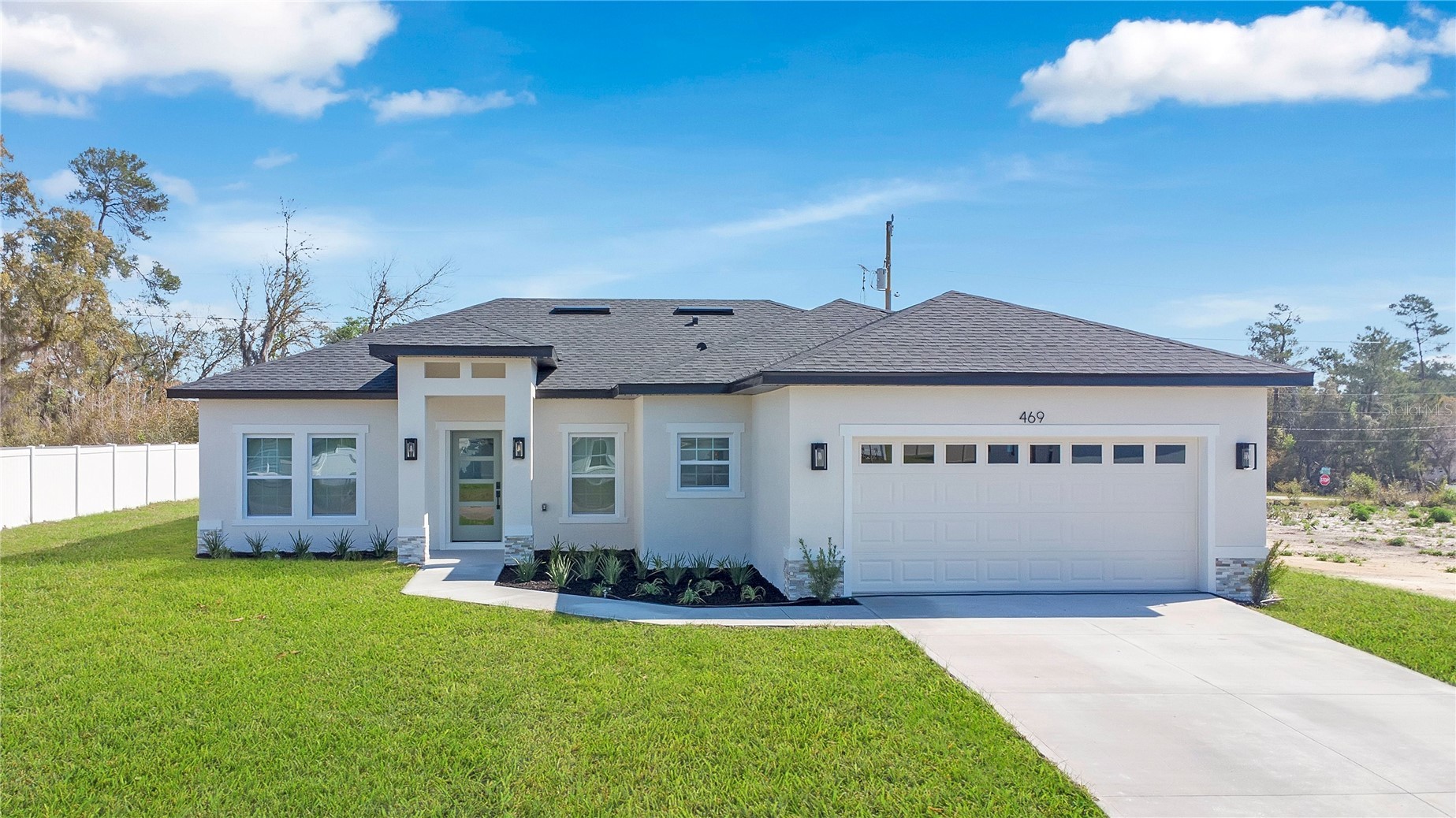 469 MARION OAKS LANE