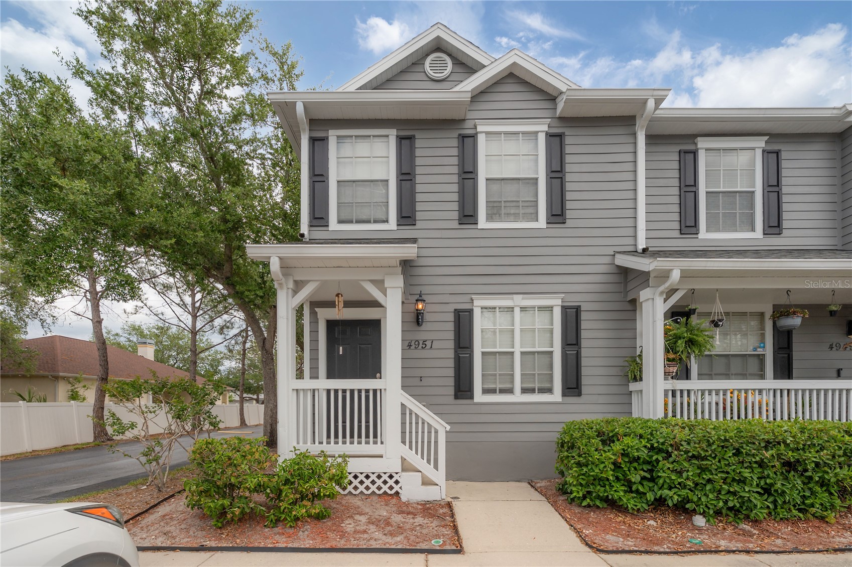 4951 ELIZABETH COURT