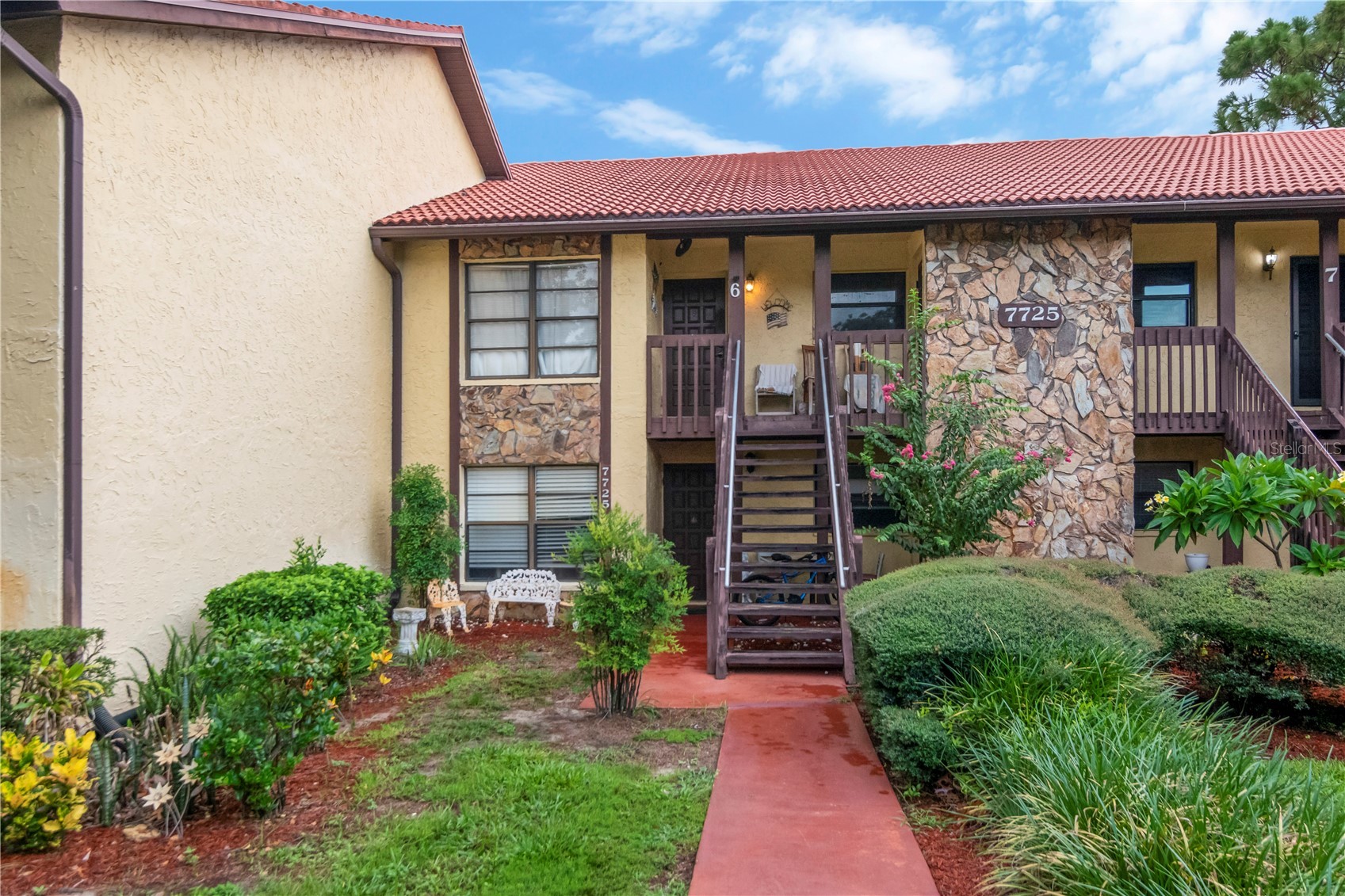 7725 FOREST TRAIL 2