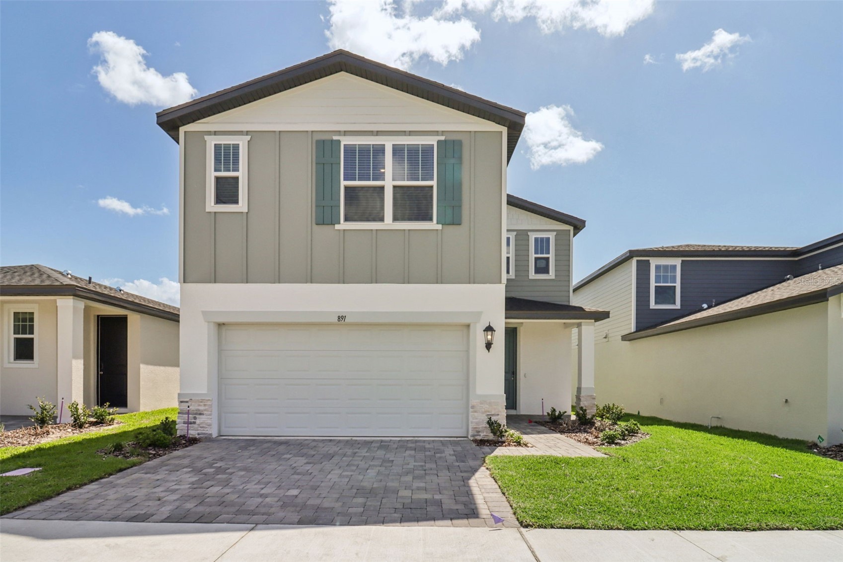 891 SUNSHOWER DRIVE