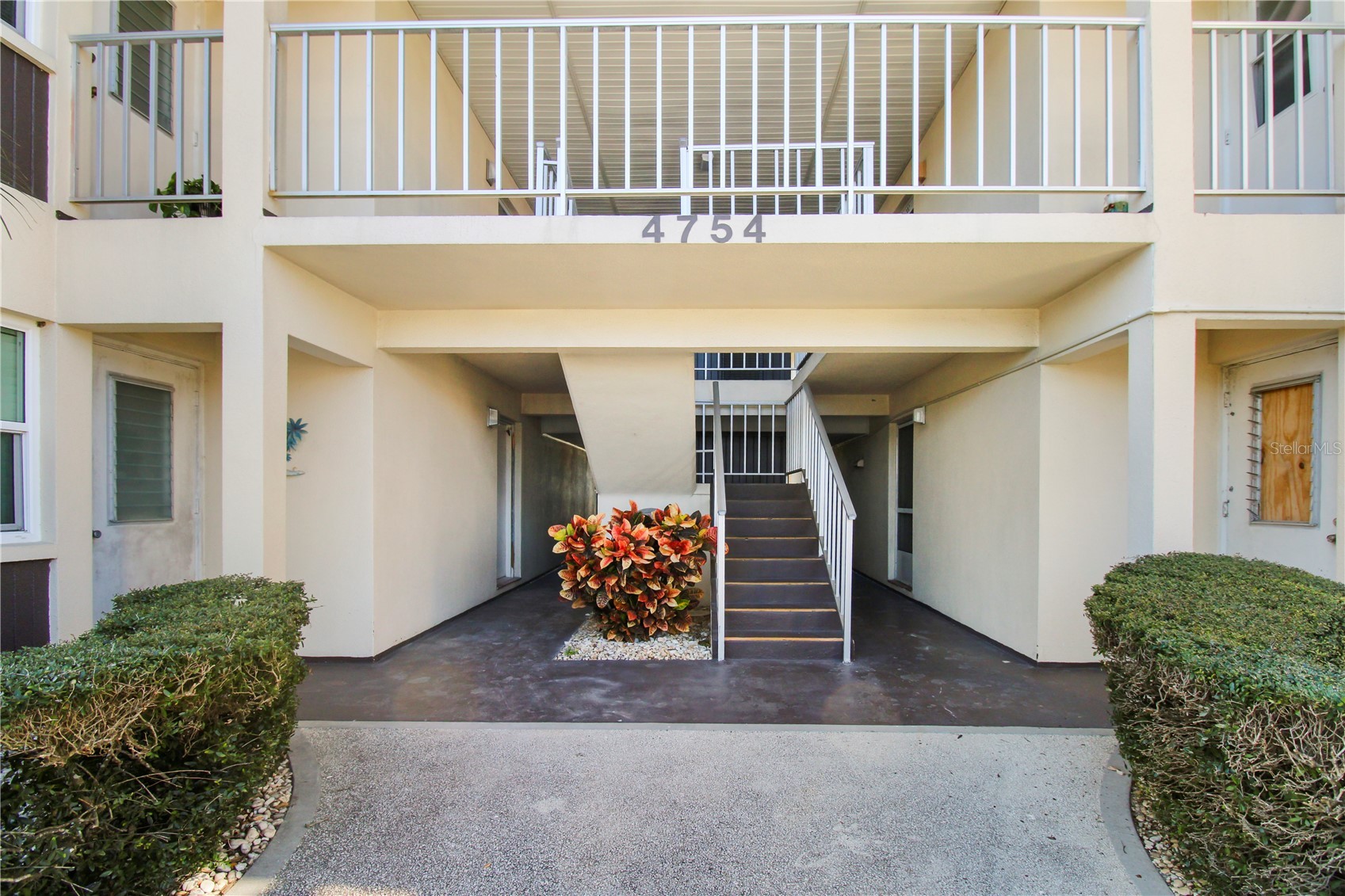 4754 MARINE PARKWAY 103