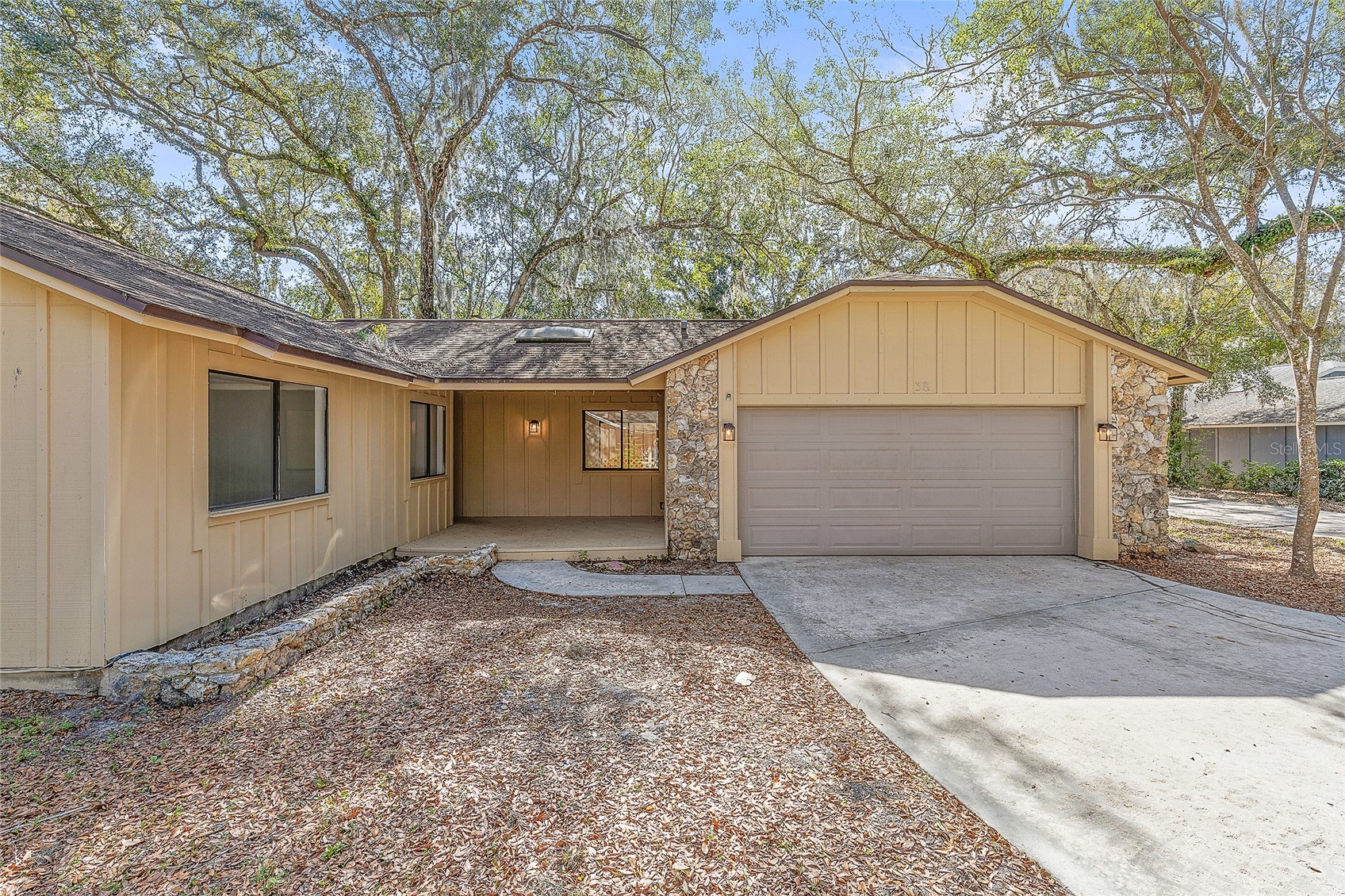 38 SNARESBROOK COURT