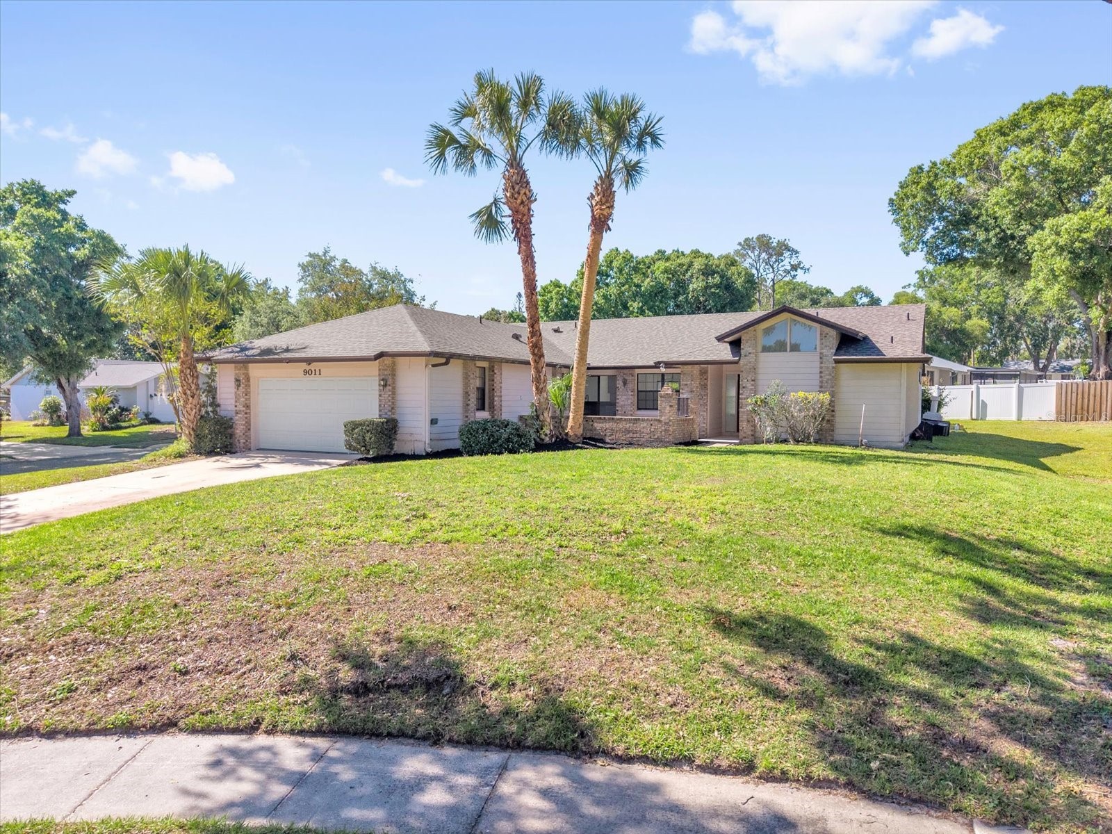 9011 CHAPMAN OAK COURT