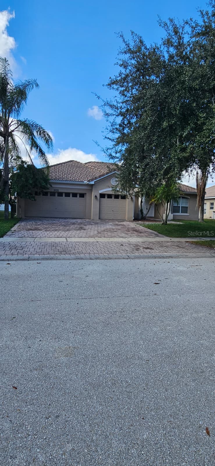 3905 BOWFIN TRAIL