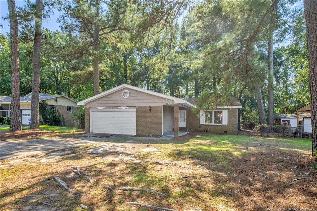 733 Goodyear Drive, Spring Lake, NC 28390