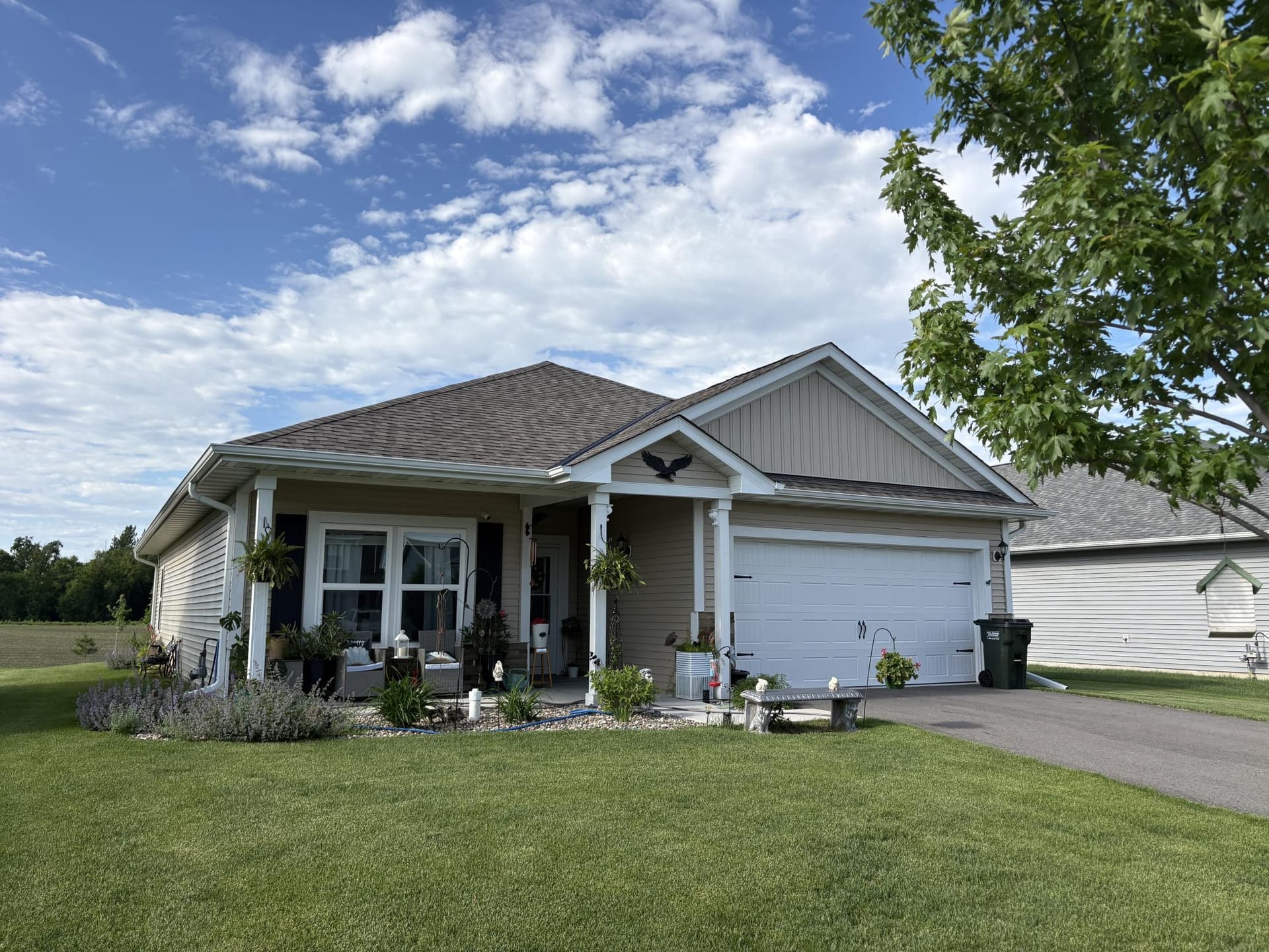 501 Valley Drive W, Annandale, MN 55302