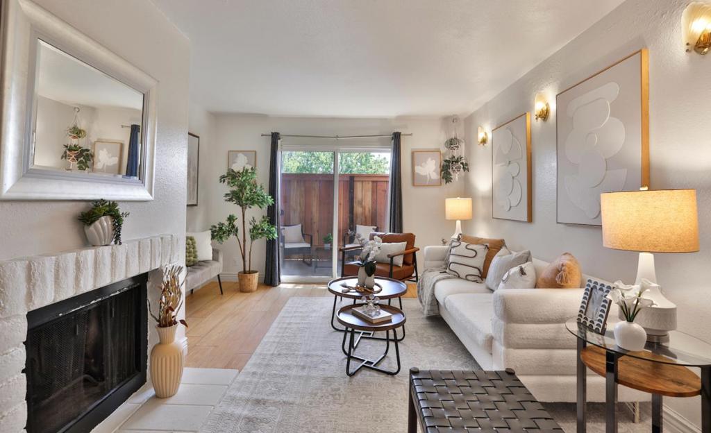 247 N Capitol Avenue 161